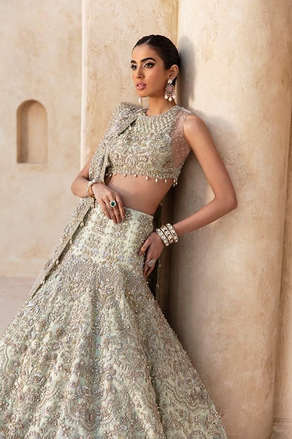 Pakistani Light Green 3D Floral Net Lehenga Choli (3-Piece) - Image 3