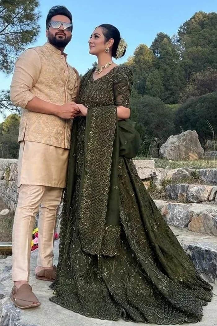 Pakistani Castleton Green Naqshi Work Net Organza Bridal Lehenga (3-Piece) - Image 3