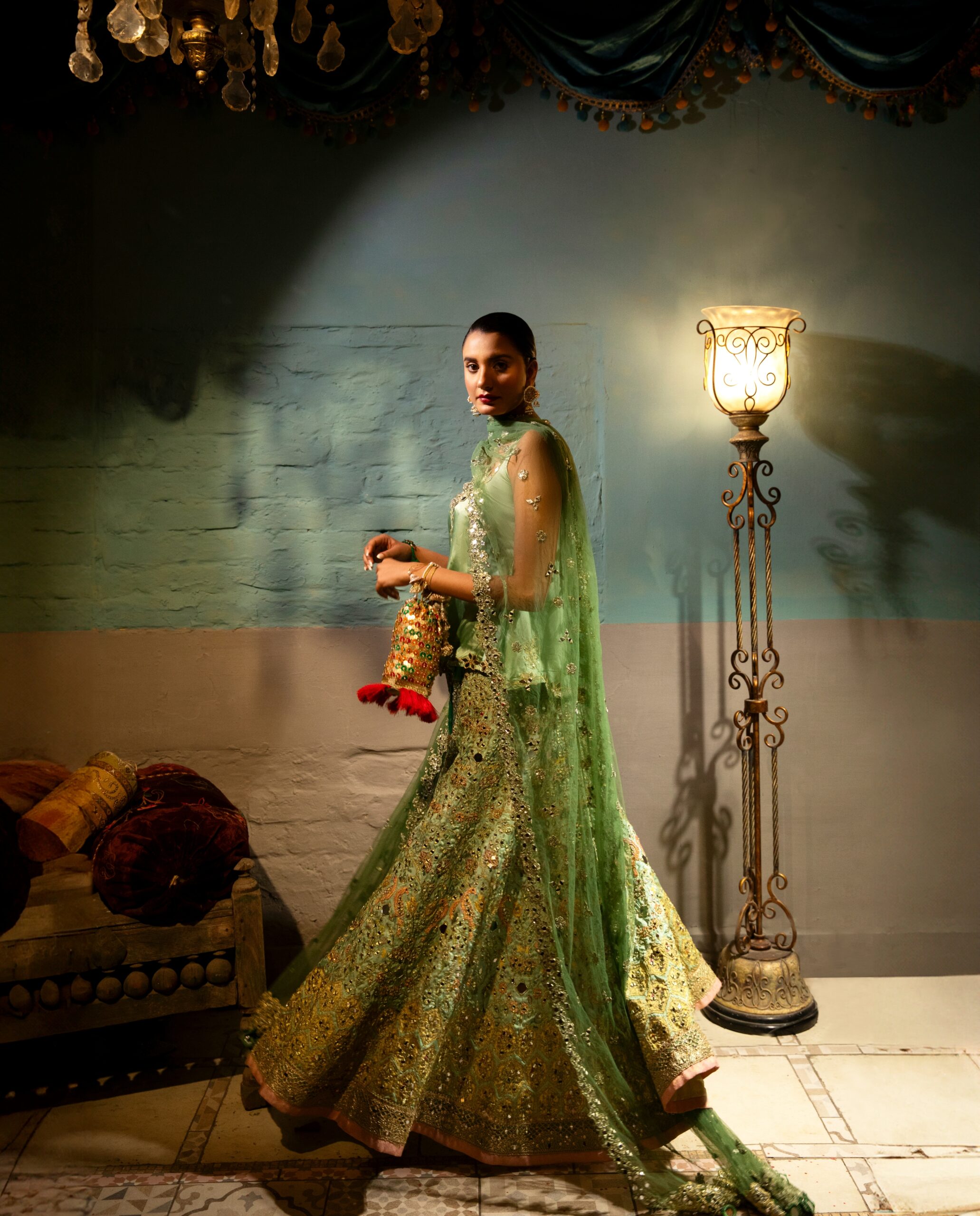 Pakistani Emerald Green Embroidered Net Lehenga (3-Piece) - Image 4