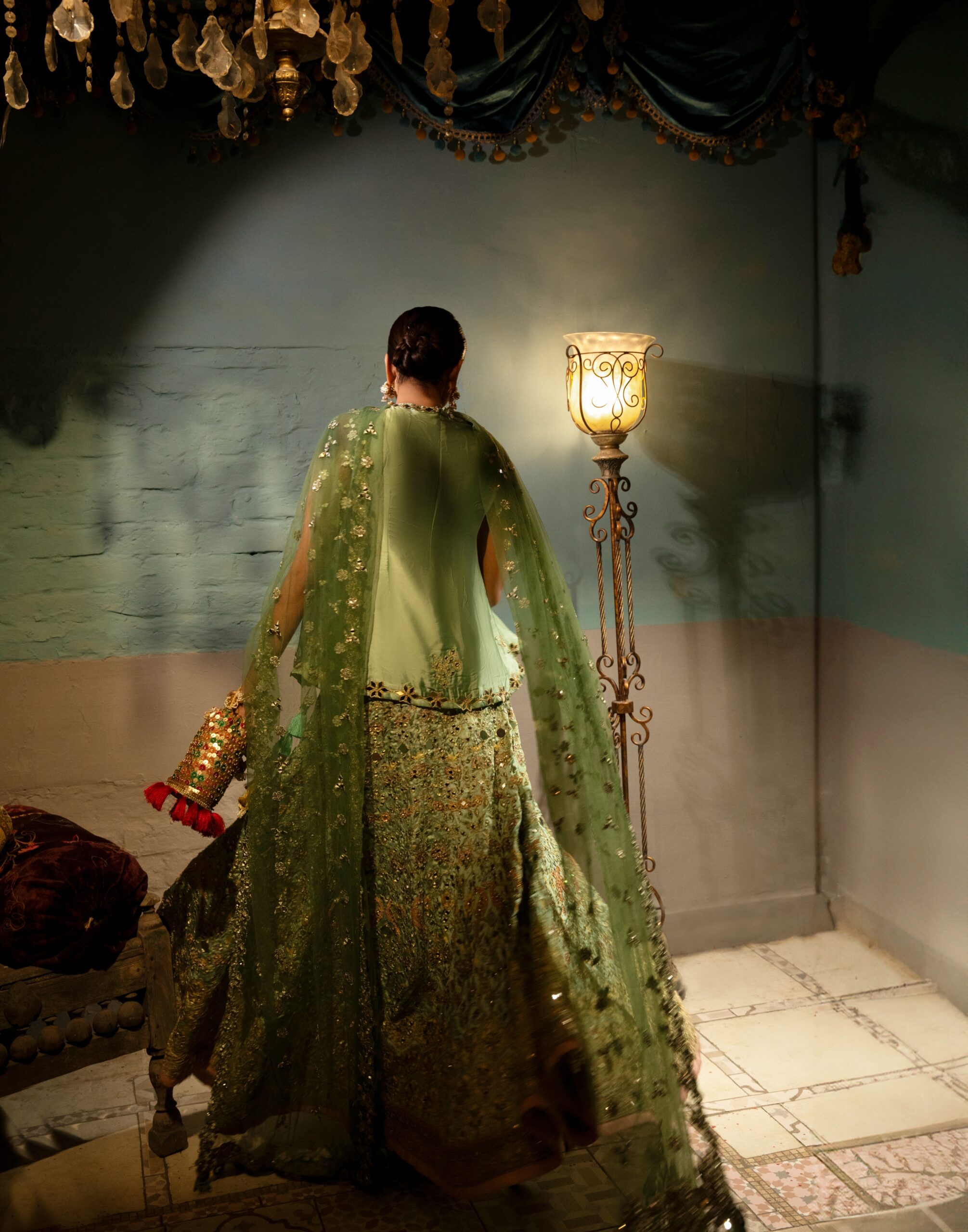 Pakistani Emerald Green Embroidered Net Lehenga (3-Piece) - Image 7