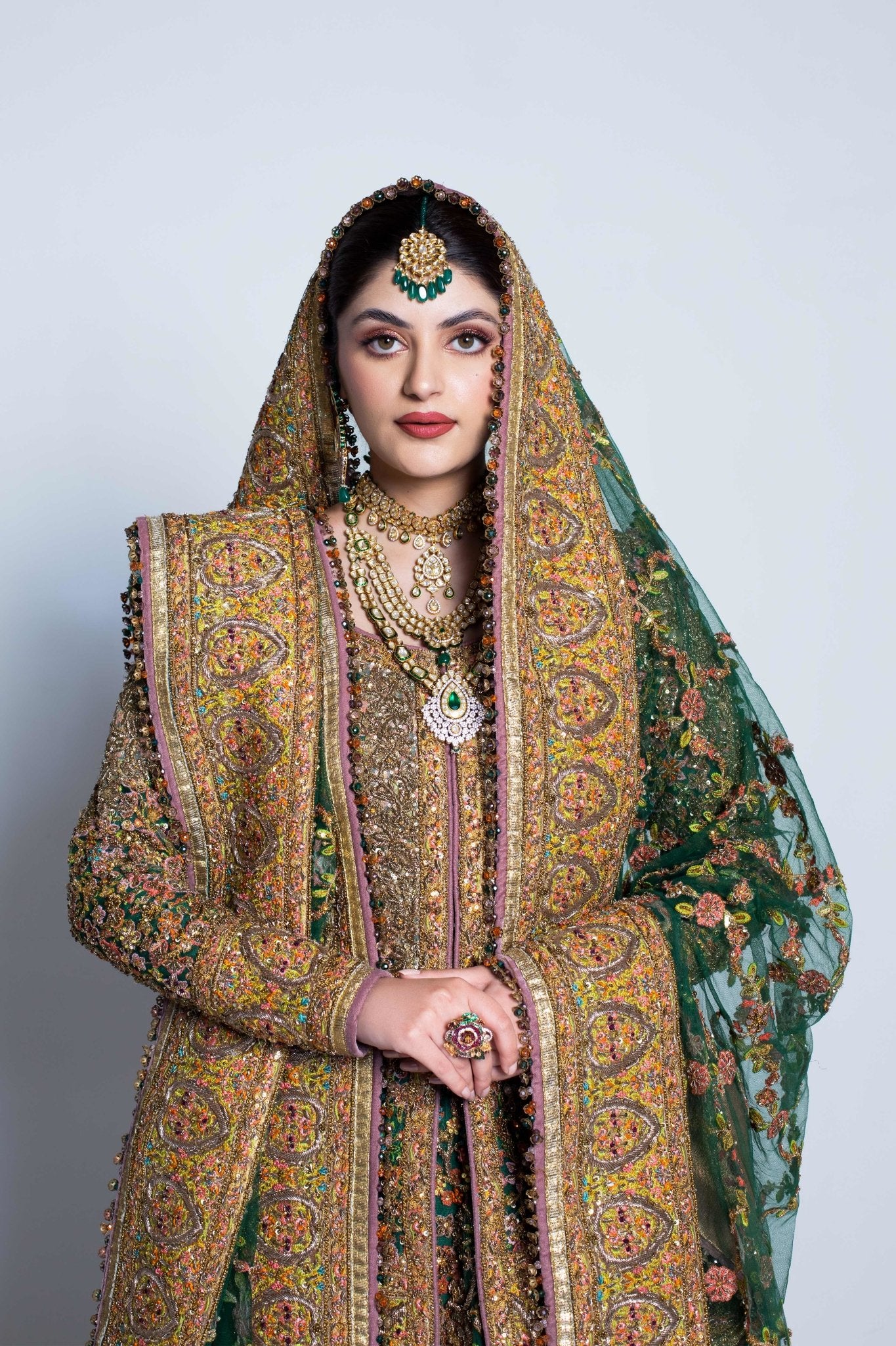 Pakistani Deep Green Embroidered Net Lehnga Choli (3-Piece) - Image 8