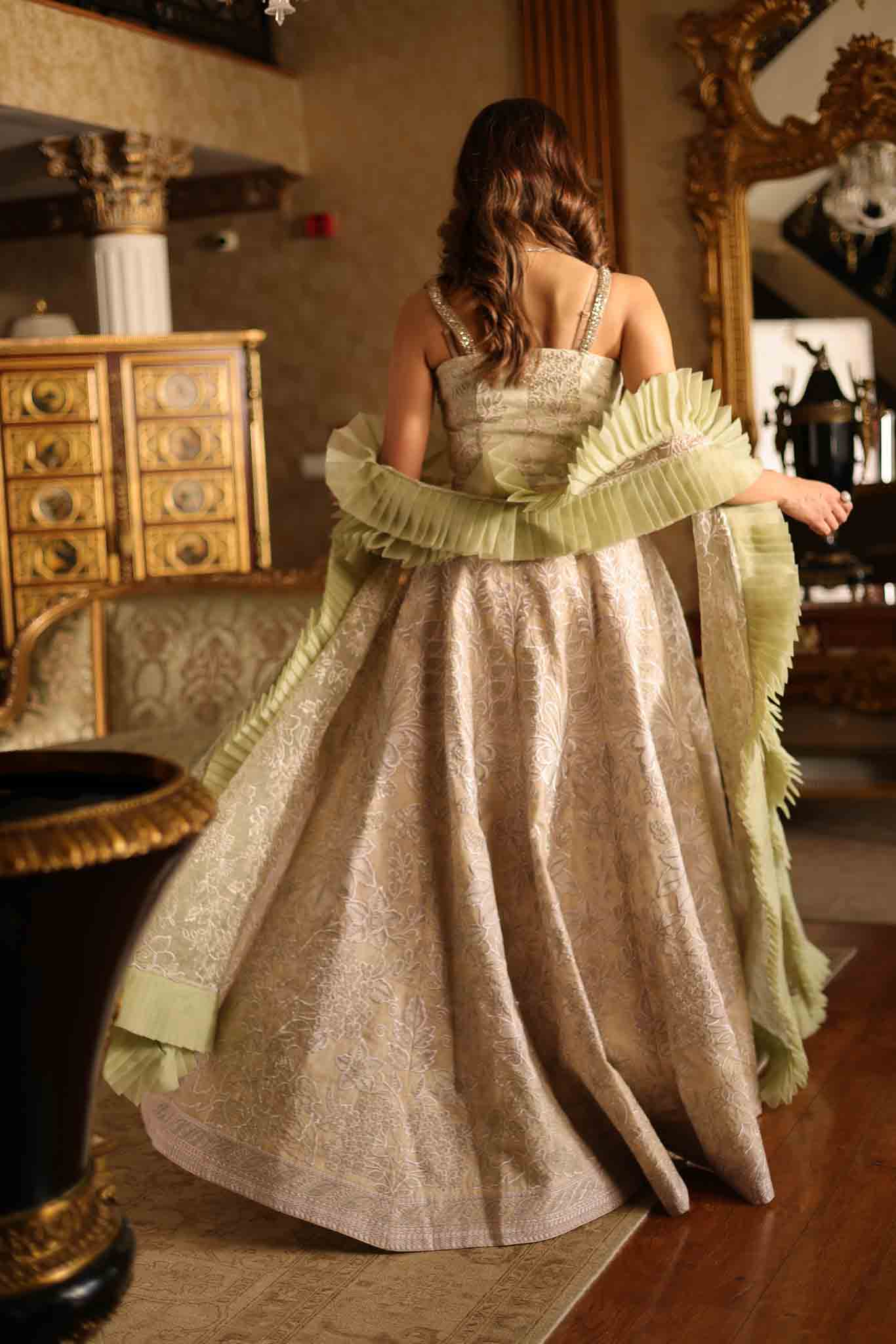 Pakistani Pale Green Cut-Work Organza Bridal Lehenga (3-Piece) - Image 6