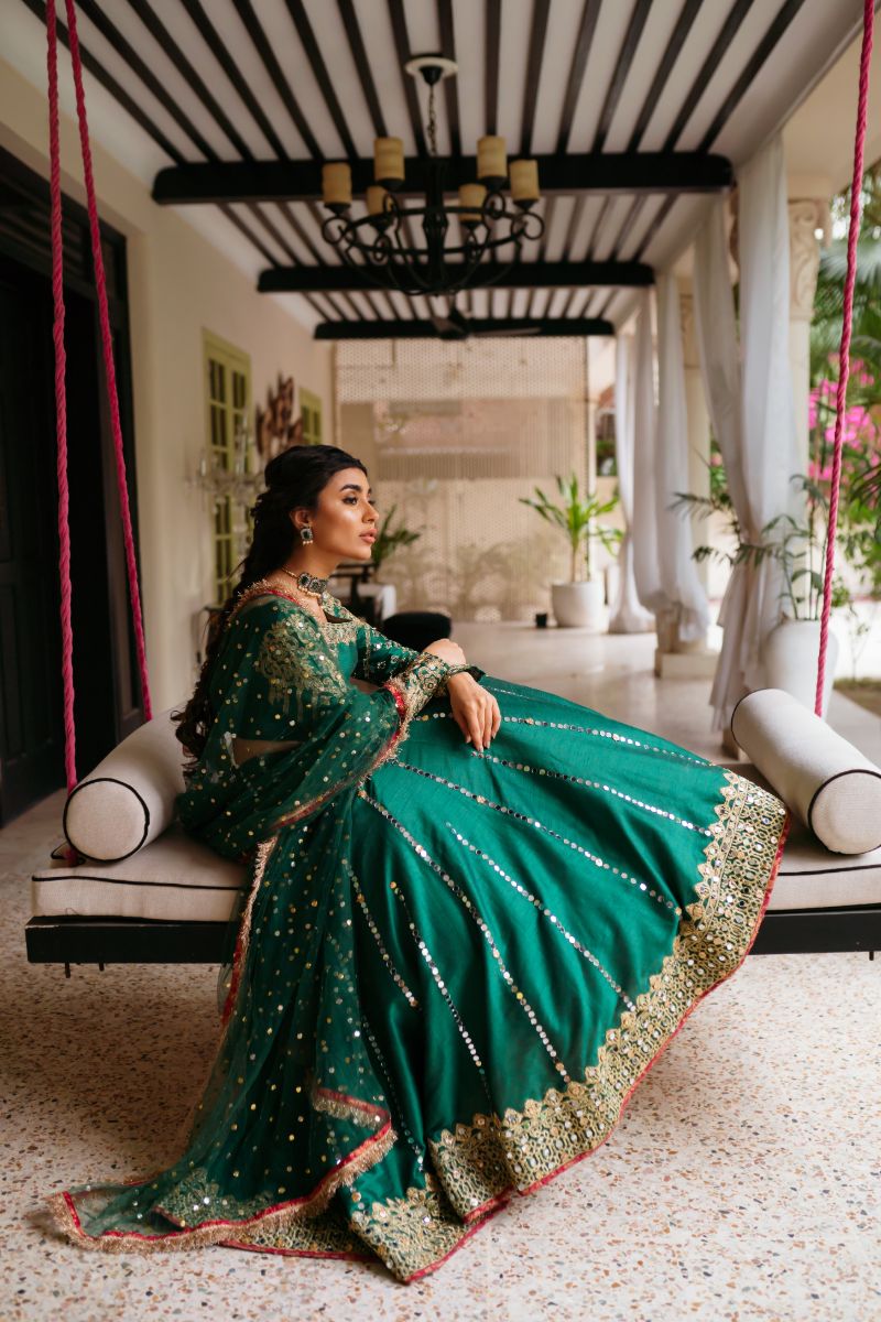 Pakistani Emerald Green Embroidered Raw Silk Lehenga Choli (3-Piece) - Image 5