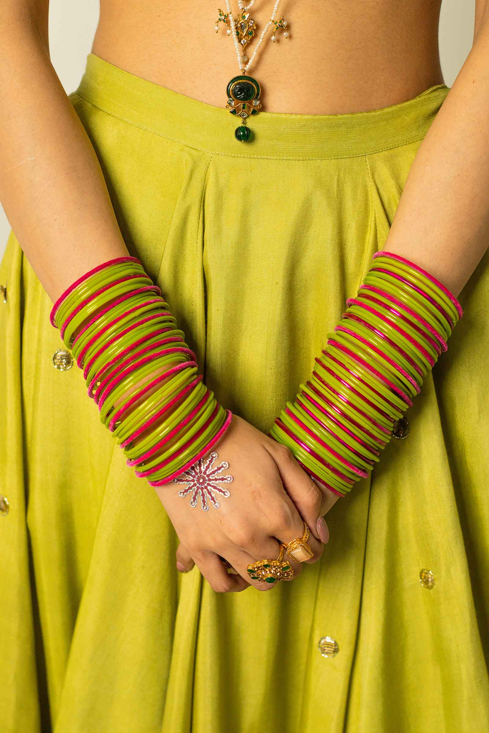 Green Zari Jacquard & Raw Silk Lehenga Choli (3-Piece) - Image 9