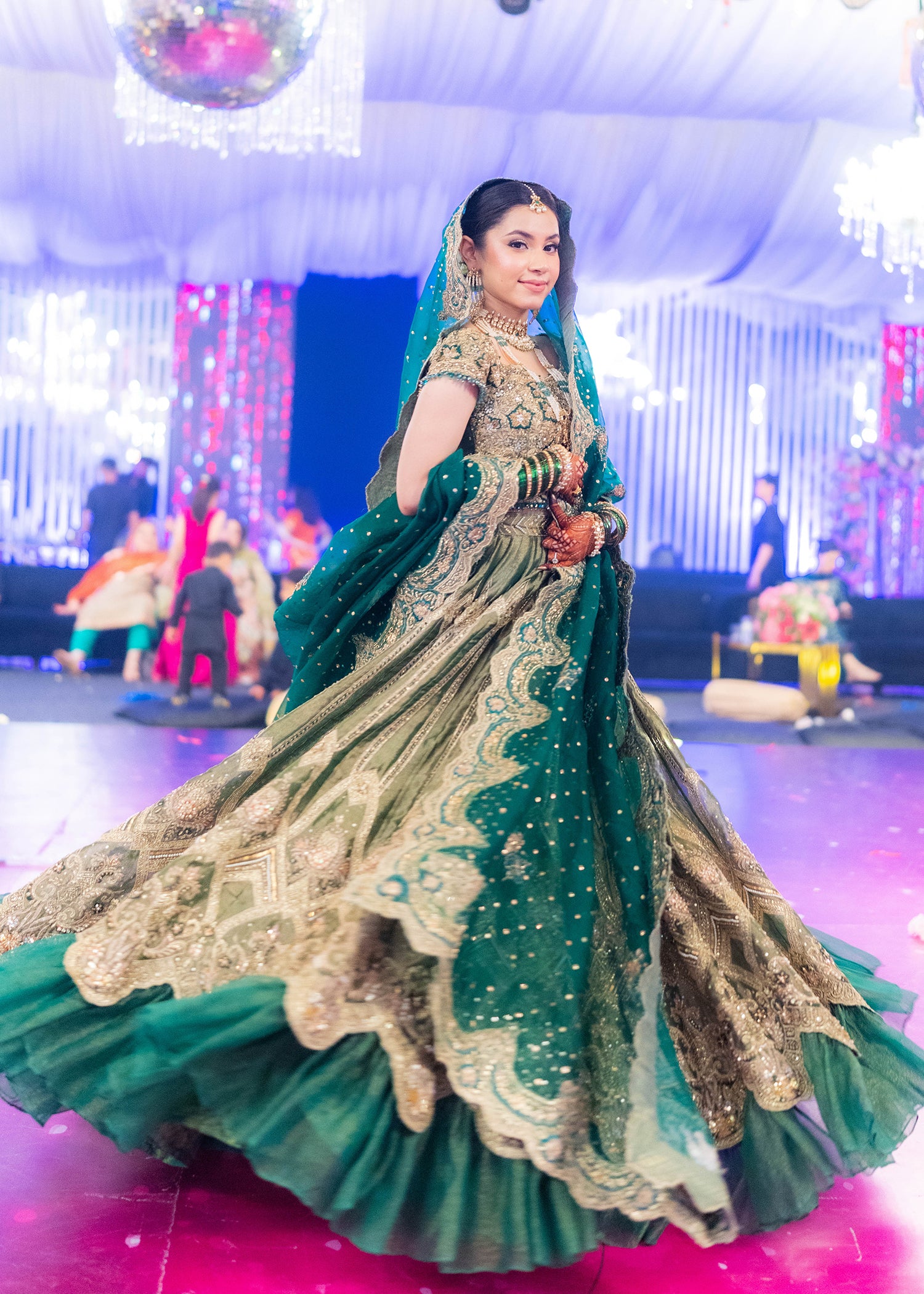 Emerald Green Zardozi Raw Silk Bridal Lehenga (3-Piece) - Image 8