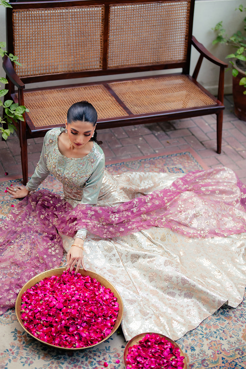 Pakistani Mint Green Embroidered Satin Zari Lehenga (3-Piece) - Image 9
