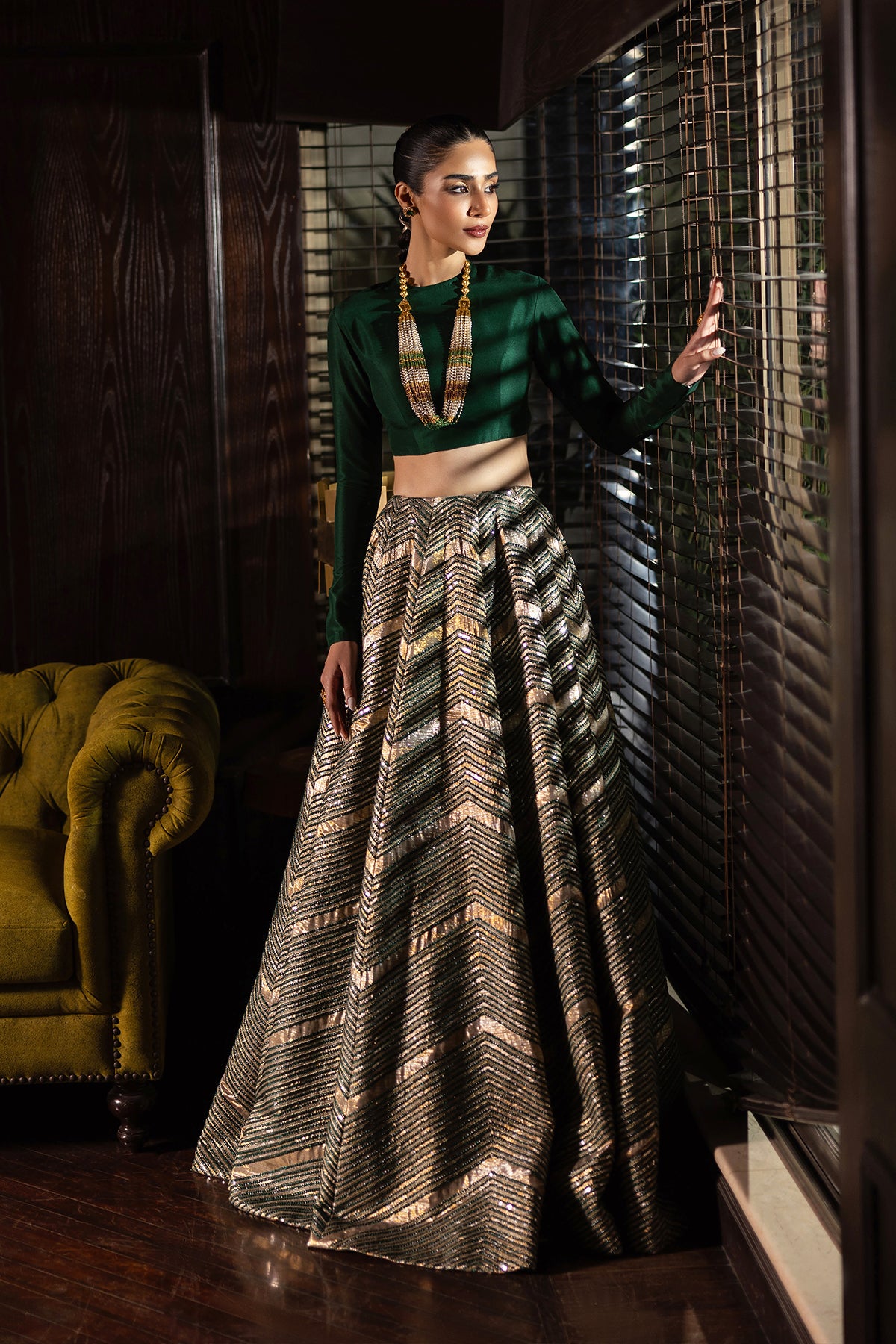 Pakistani Emerald Gold Zardozi Silk-Blend Lehenga (2-Piece) - Image 9