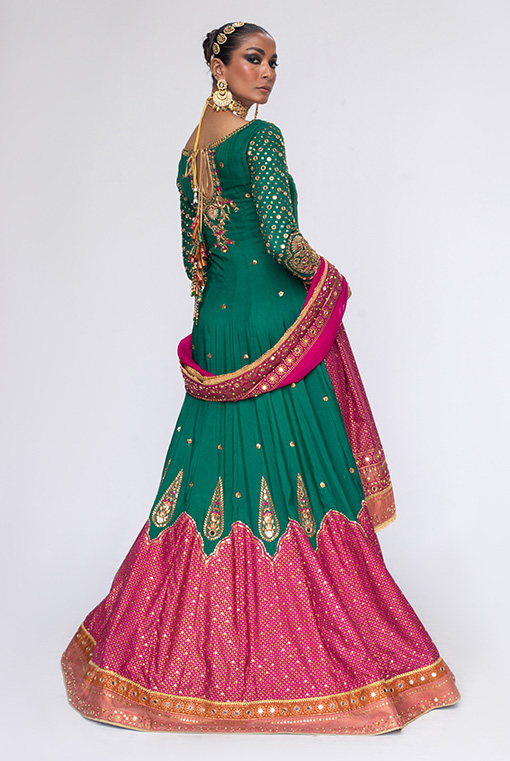 Emerald Green Embroidered Silk Bridal Lehenga (3-Piece) - Image 4