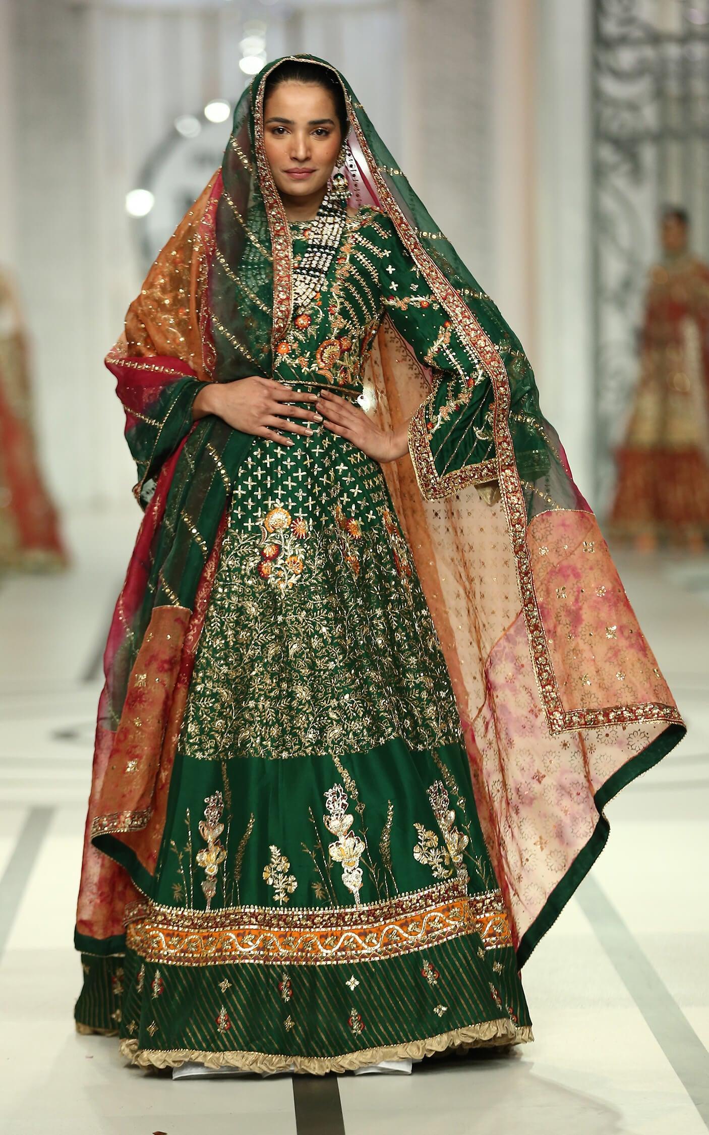 Emerald Green Embroidered Silk Bridal Lehenga (3-Piece) - Image 3