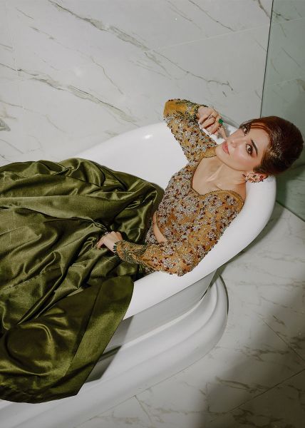 Deep Moss Green Embroidered Silk & Net Lehenga (2-Piece) - Image 10