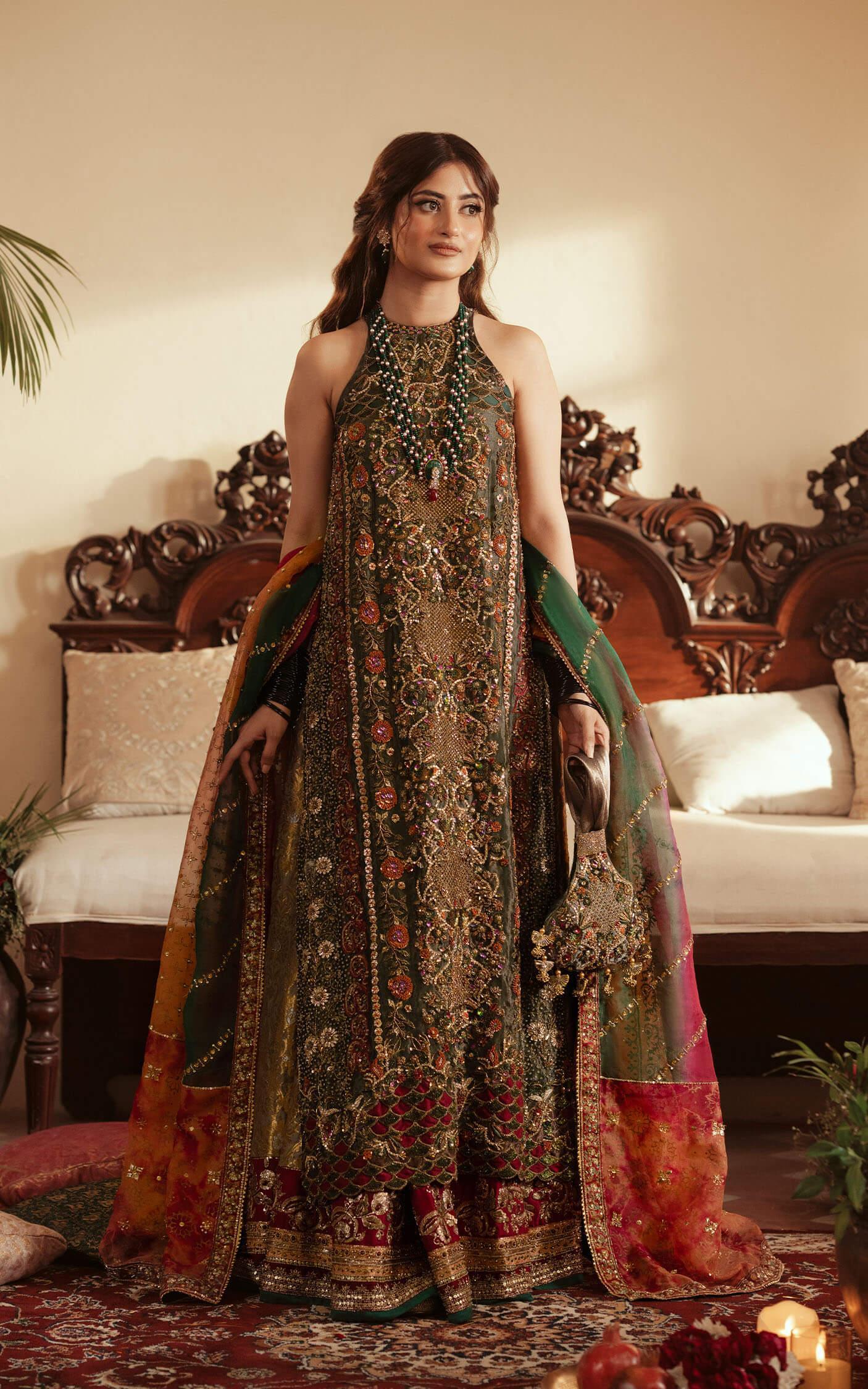 Pakistani Deep Green Handworked Silk Jamawar Lehenga (3-Piece) - Image 1