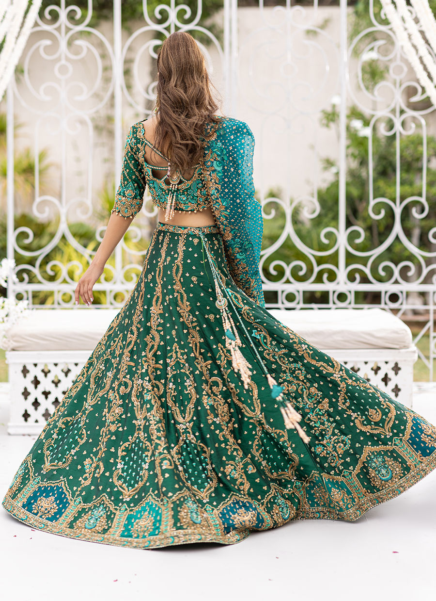 Pakistani Emerald Kora Dabka Nakshi Pure Silk Lehenga Choli (3-Piece) - Image 8