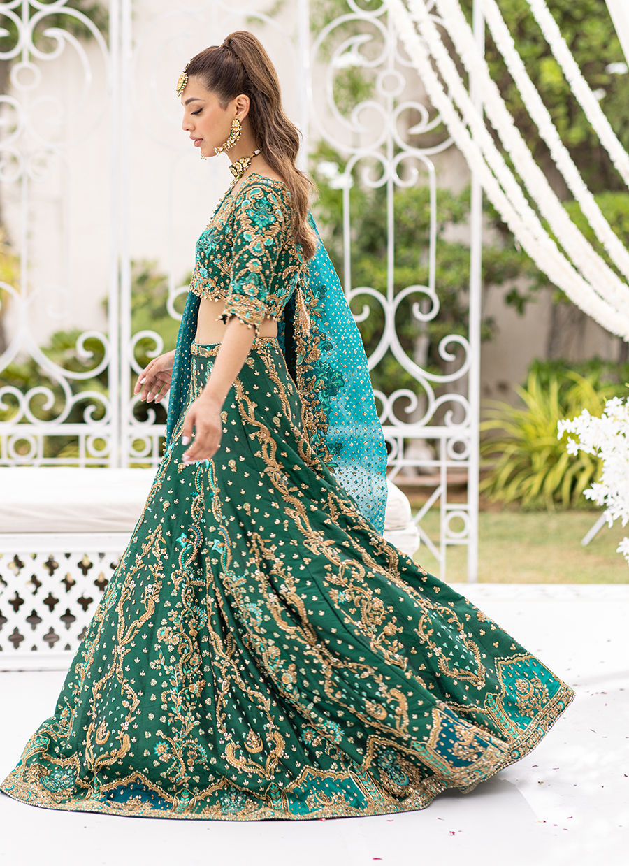 Pakistani Emerald Kora Dabka Nakshi Pure Silk Lehenga Choli (3-Piece) - Image 9