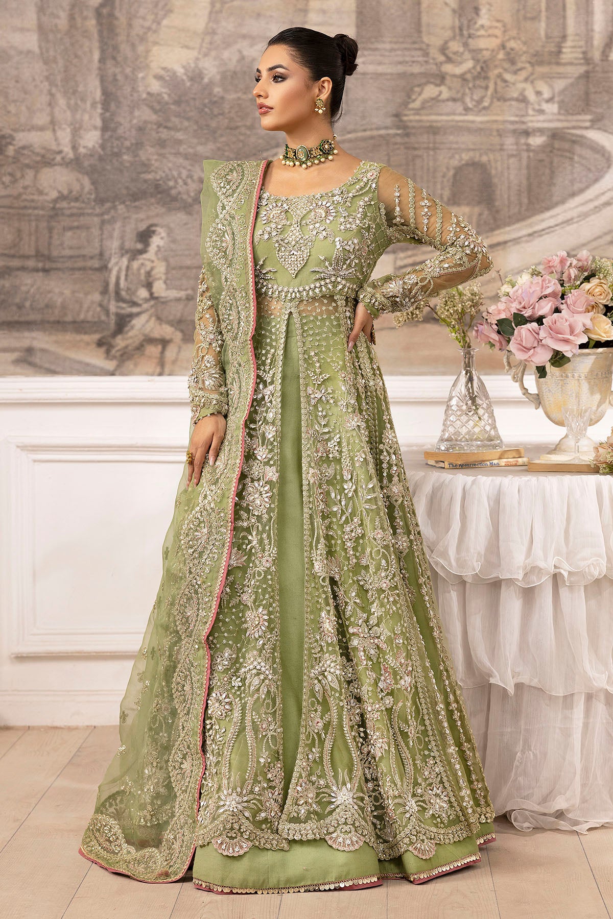 Pakistani Green Hand-Embellished Silk Net Bridal Lehenga (3-Piece) - Image 3