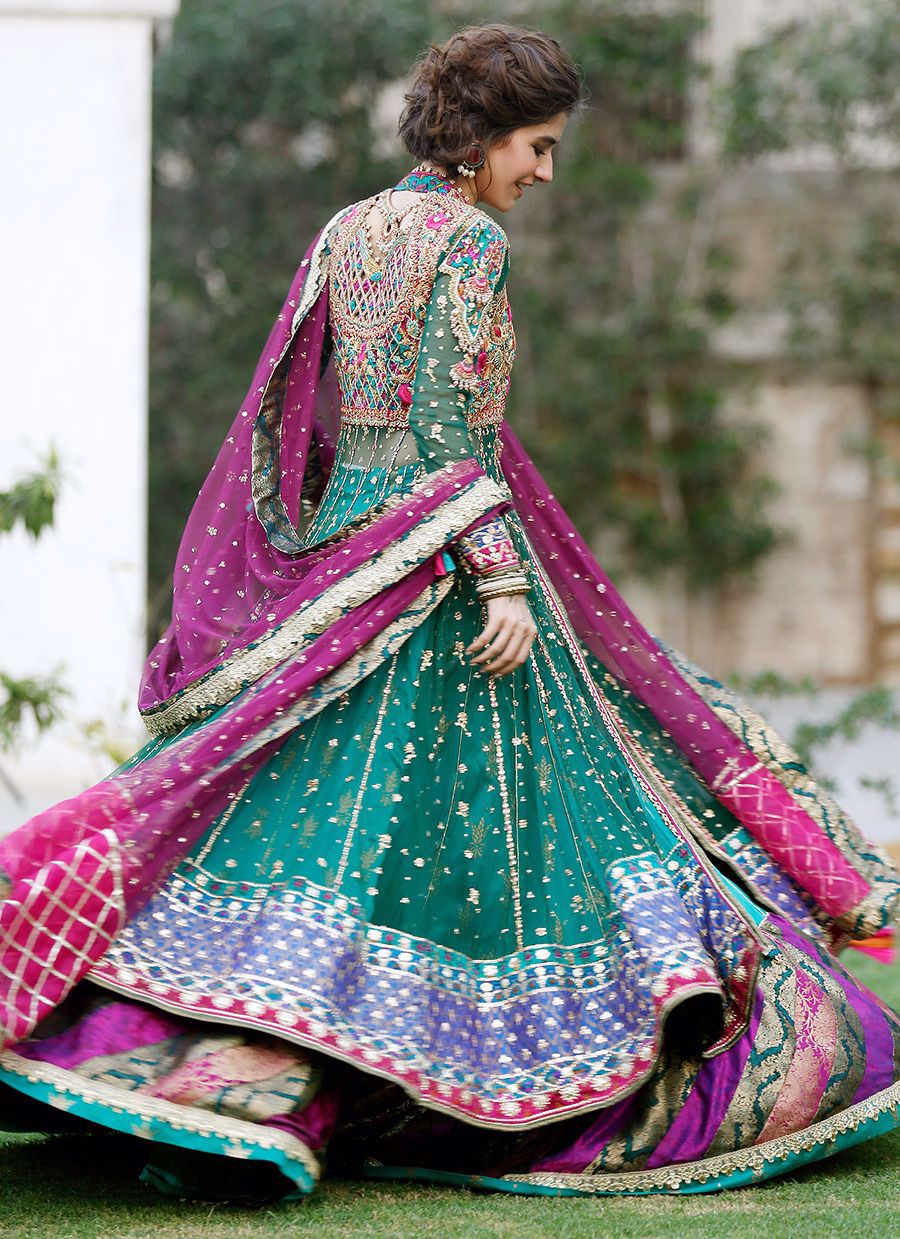 Emerald Green Embellished Silk Bridal Lehenga (3-Piece) - Image 3