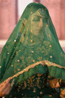Pakistani Emerald Green Zardozi Silk Lehenga (3-Piece) - Image 8
