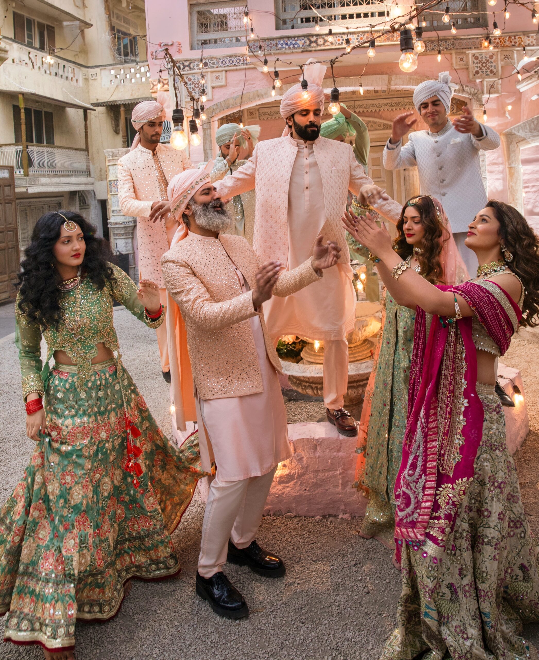 Pakistani Emerald Green Zari Mirrorwork Silk Bridal Lehenga (2-Piece) - Image 4