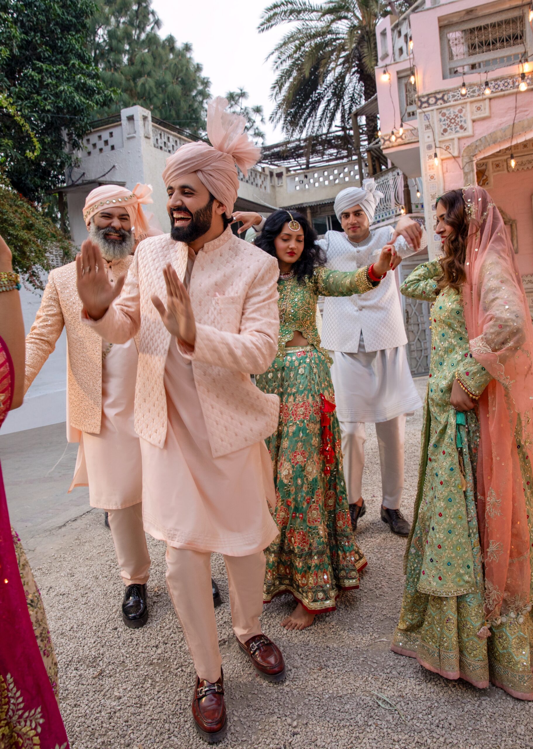 Pakistani Emerald Green Zari Mirrorwork Silk Bridal Lehenga (2-Piece) - Image 6