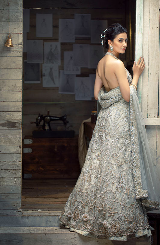 Pakistani Mint Embellished Pure Tissue Lehenga (3-Piece) - Image 2