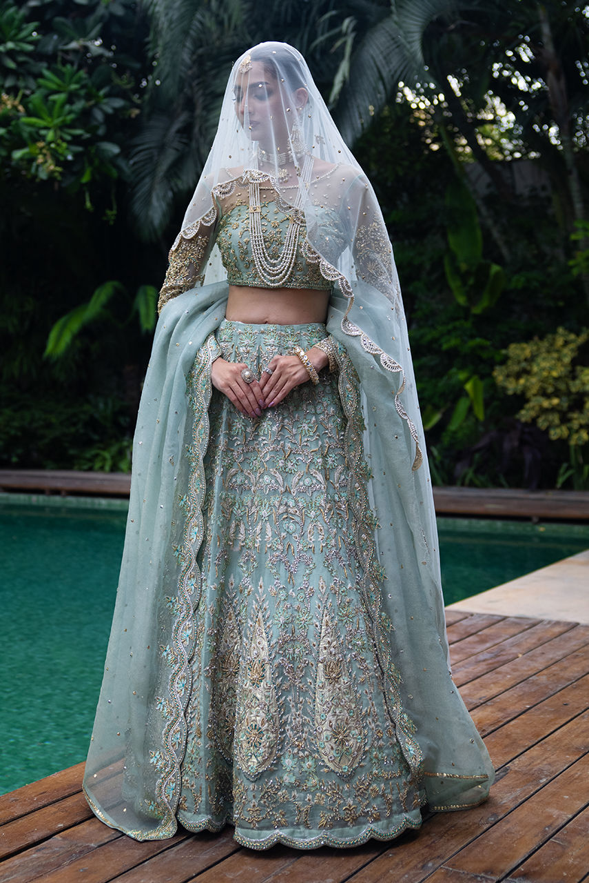 Pakistani Seafoam Zardozi Tulle & Khaadi Net Bridal Lehnga Choli (3-Piece) - Image 4