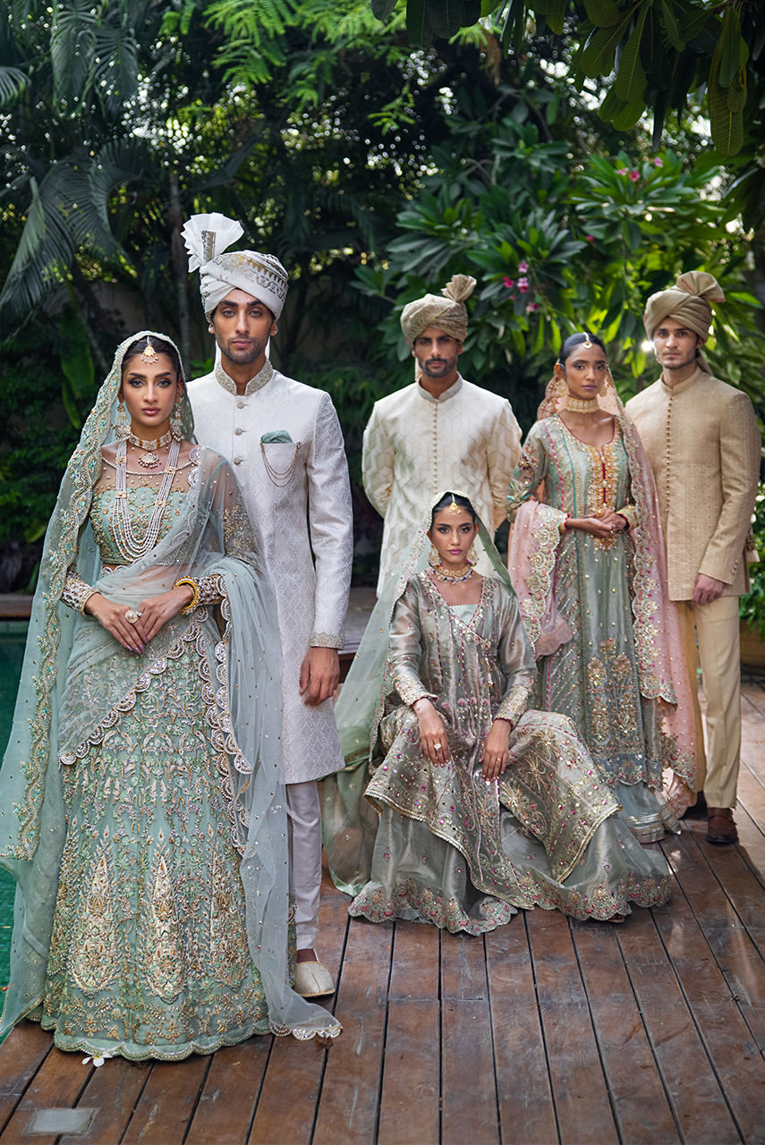 Pakistani Seafoam Zardozi Tulle & Khaadi Net Bridal Lehnga Choli (3-Piece) - Image 7