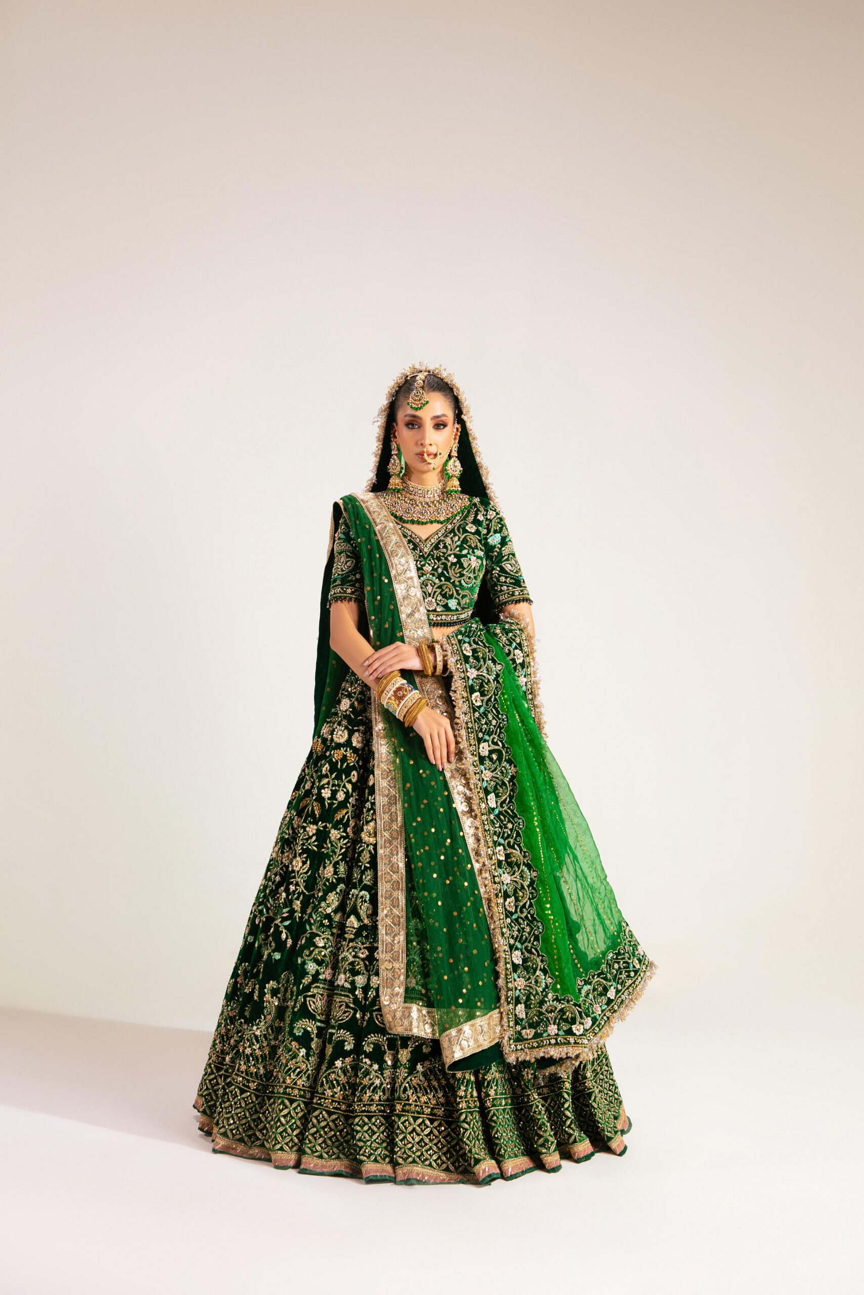 Pakistani Emerald Green Embroidered Velvet Bridal Lehenga (3-Piece) - Image 2