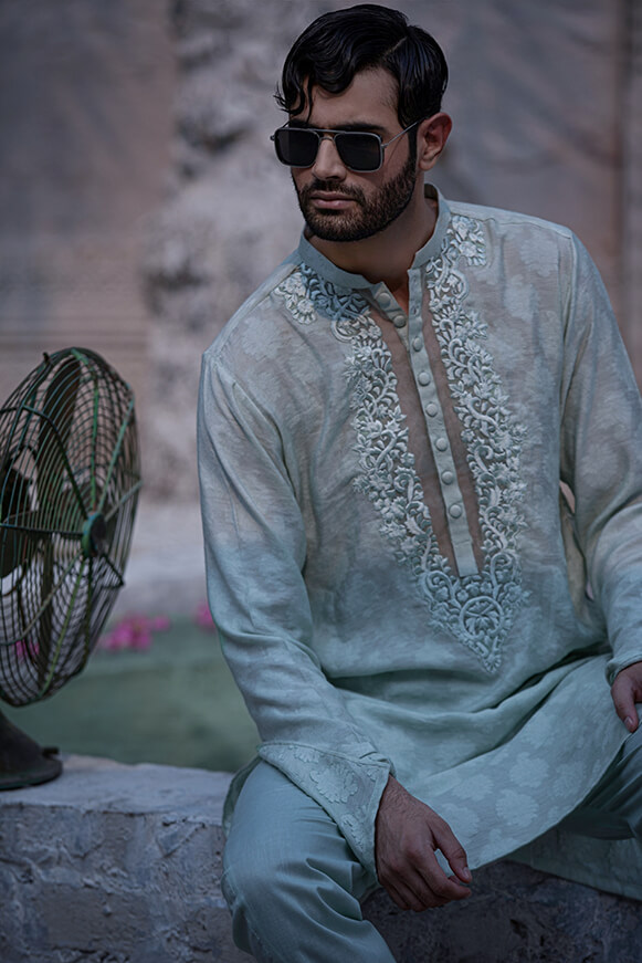 Mint Green Thread Embroidered Khaddi Cotton Kurta (2-Piece) - Image 1