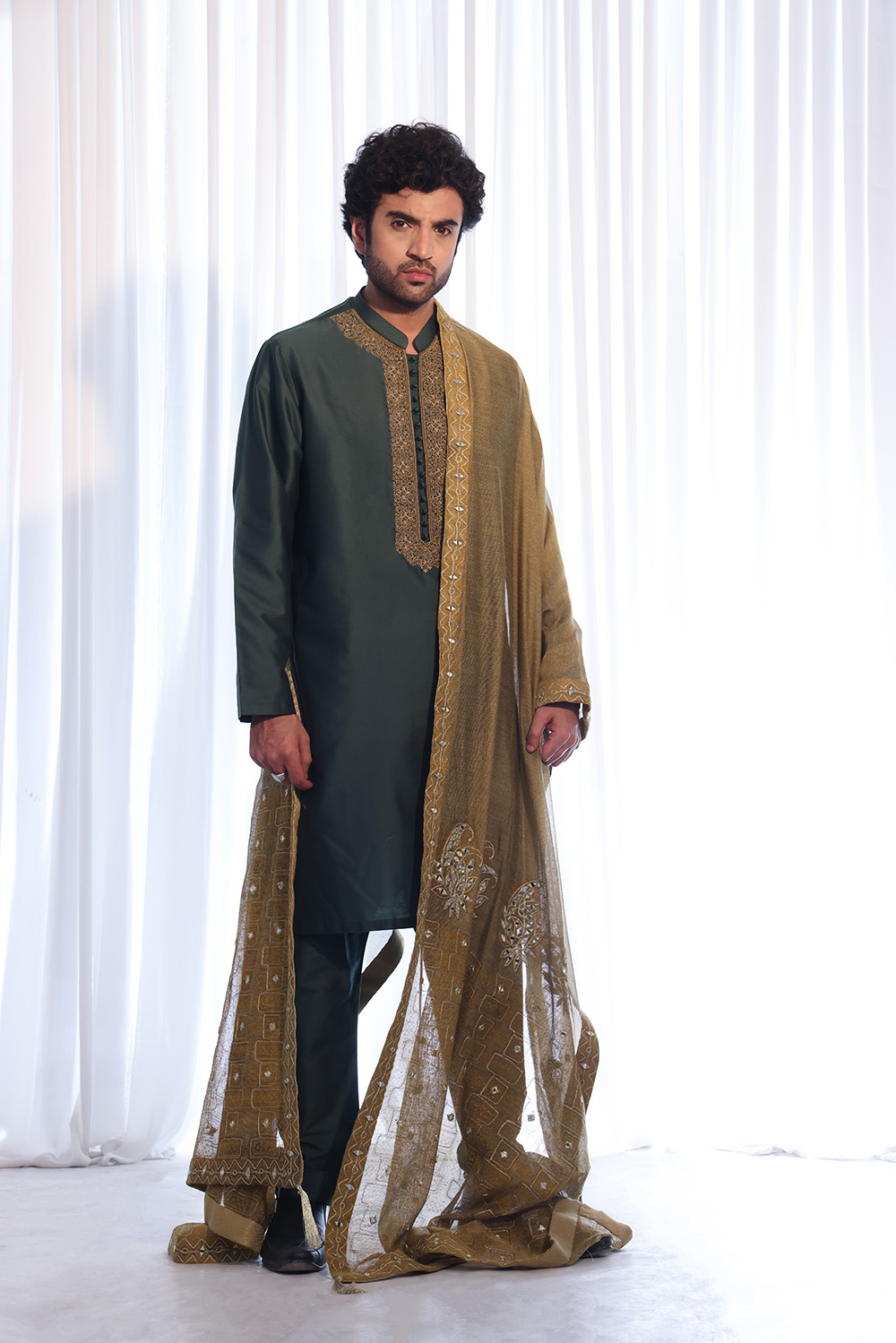 Phthalo Green Embroidered Silk-Blend Kurta (3-Piece) - Image 1
