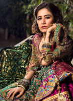 Emerald Green Embellished Organza Kalidaar Pishwas (2-Piece) - Image 3