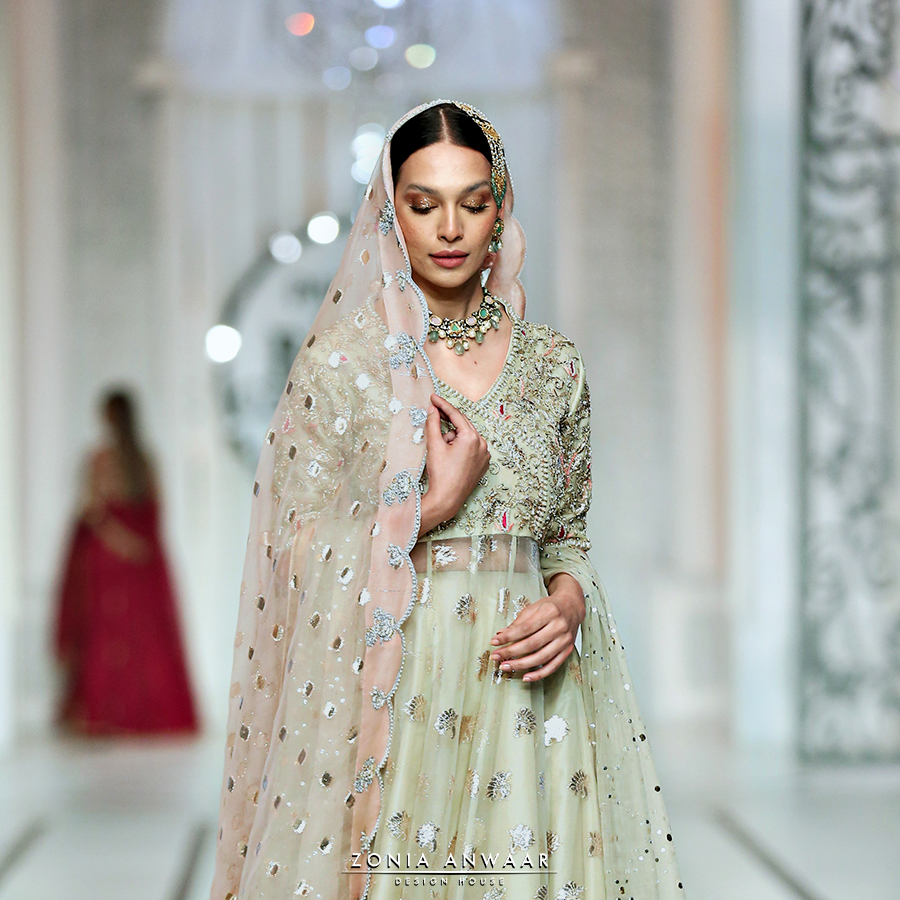 Pistachio Zari Organza Kalidar Pishwas (4-Piece) - Image 4