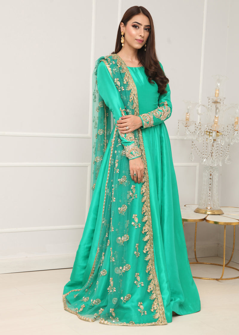 Pakistani Emerald Green Embroidered Korean Rawsilk Pishwas (2-Piece) - Image 2