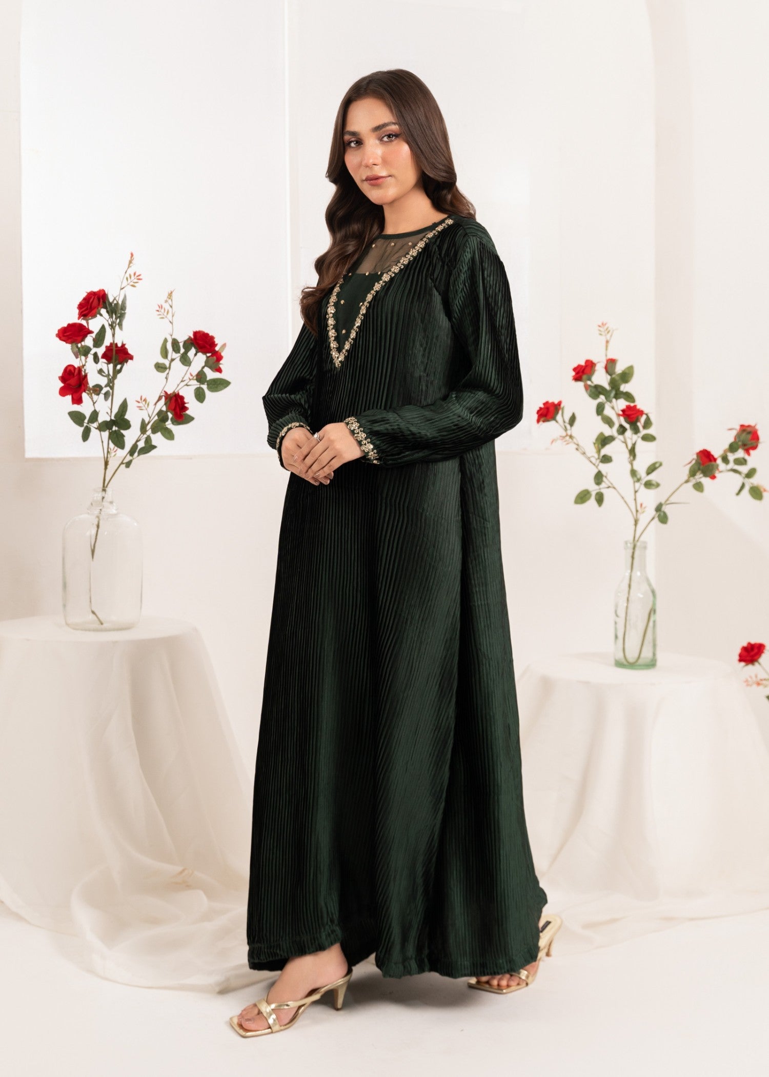 Pakistani Dark Green Embroidered Silk Pishwas (2-Piece) - Image 2