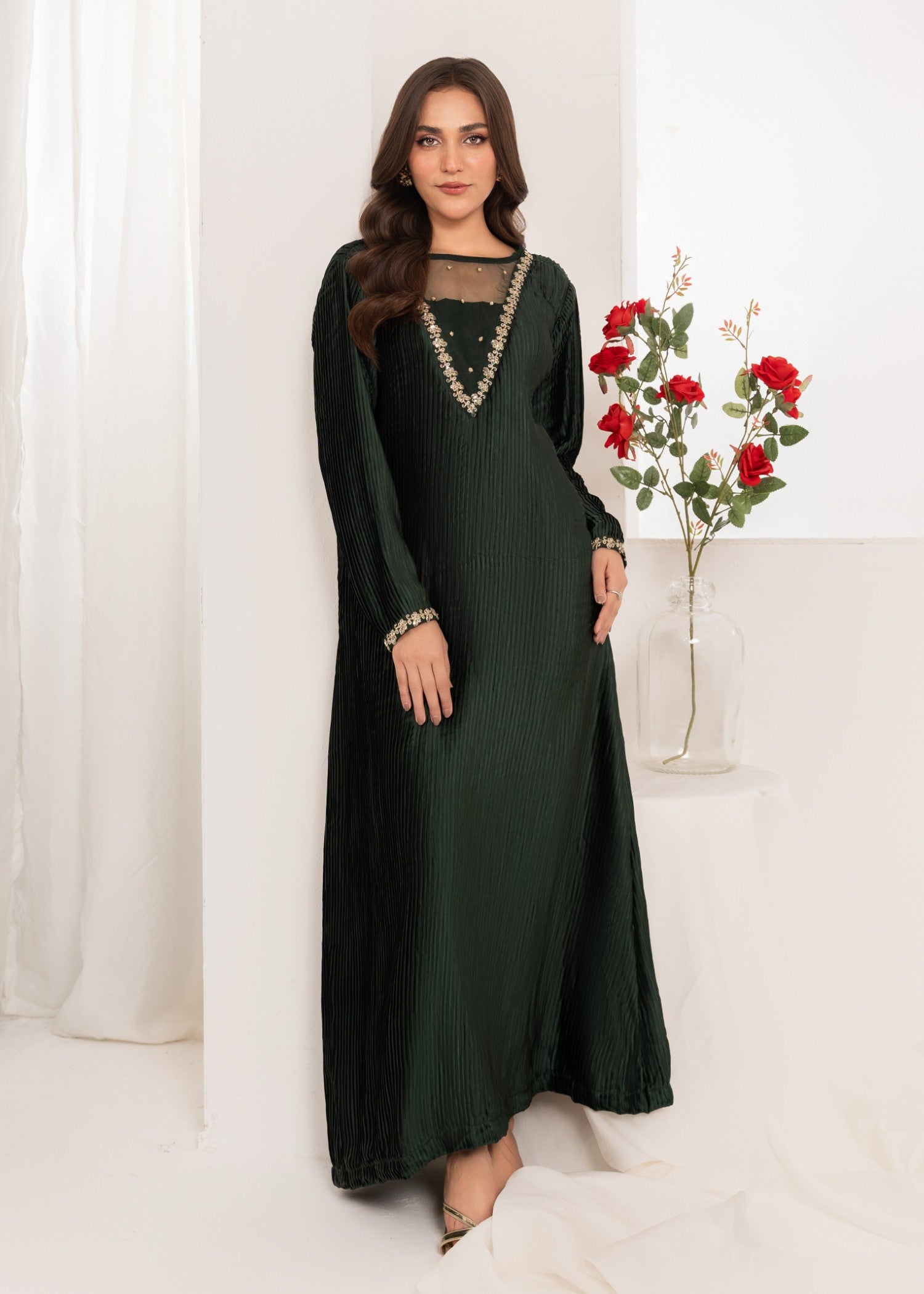 Pakistani Dark Green Embroidered Silk Pishwas (2-Piece) - Image 5