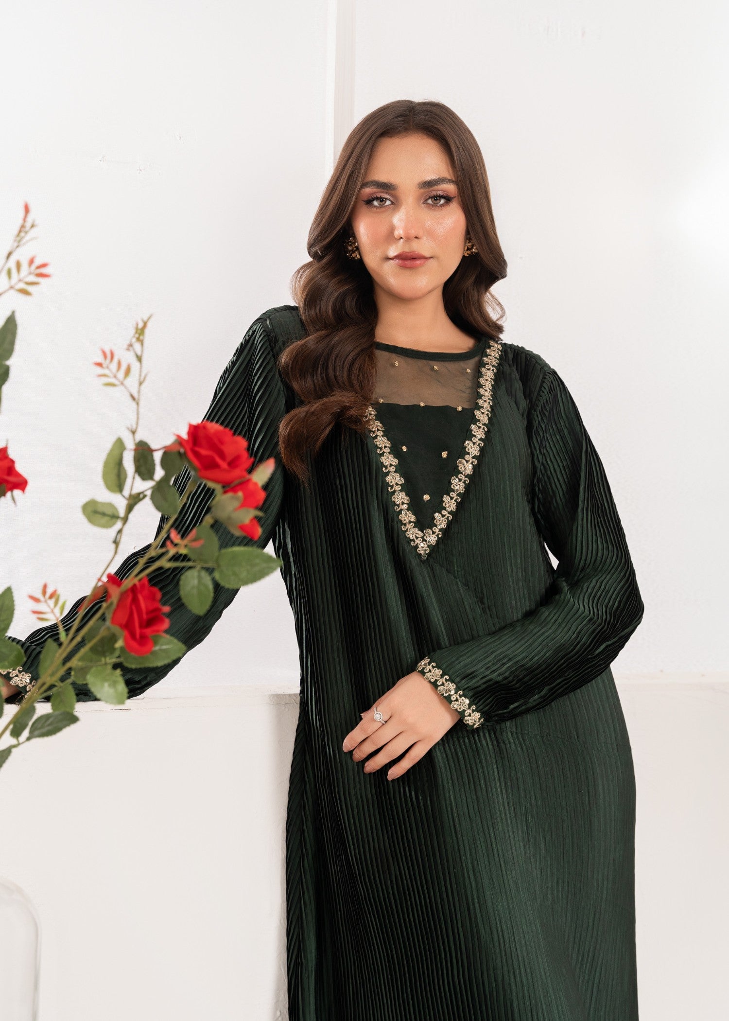 Pakistani Dark Green Embroidered Silk Pishwas (2-Piece) - Image 6