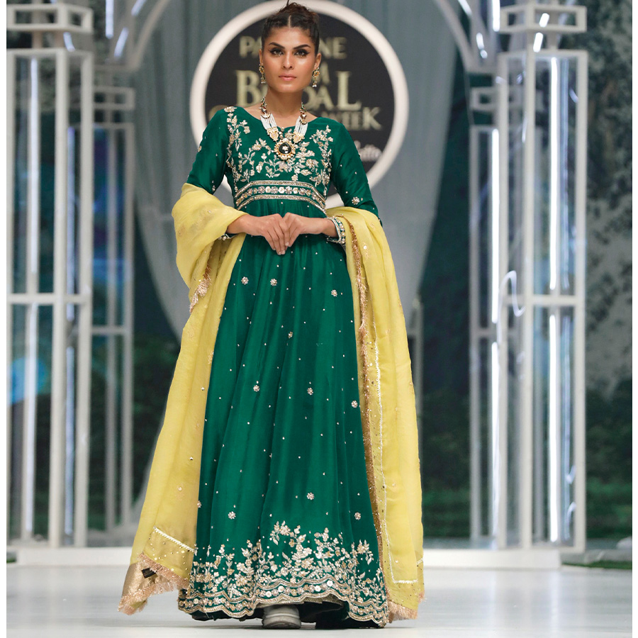 Pakistani Emerald Green Zardozi Tissue Silk Pishwas (2-Piece) - Image 1