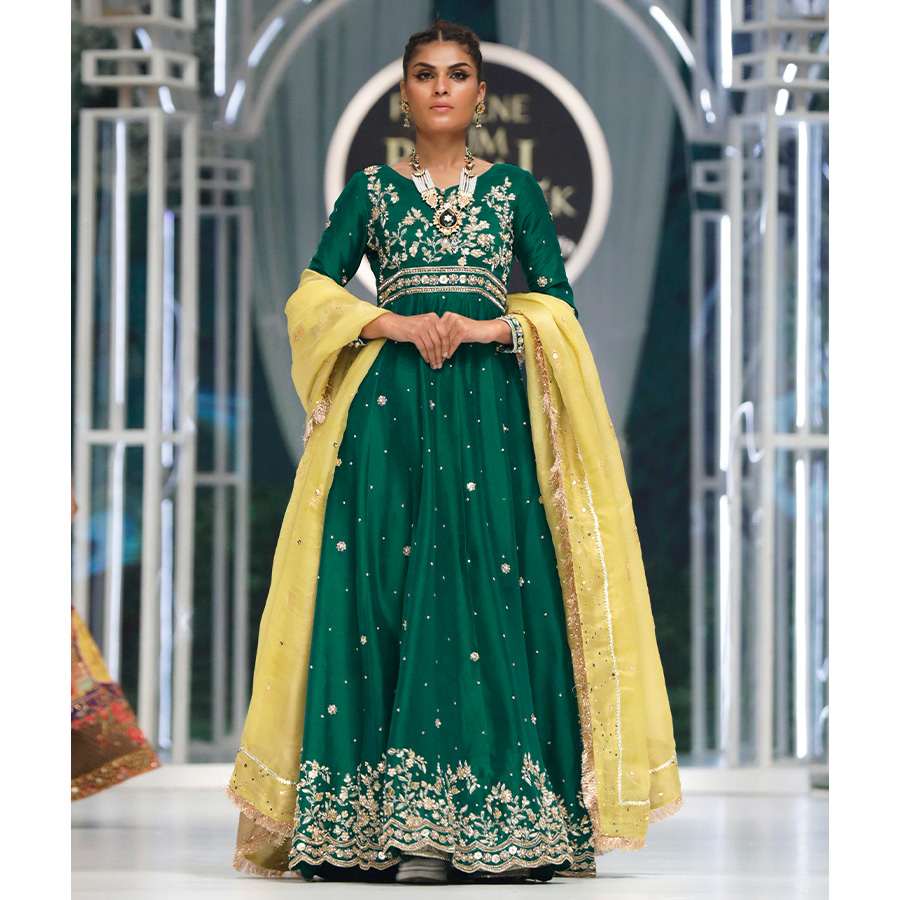 Pakistani Emerald Green Zardozi Tissue Silk Pishwas (2-Piece) - Image 4