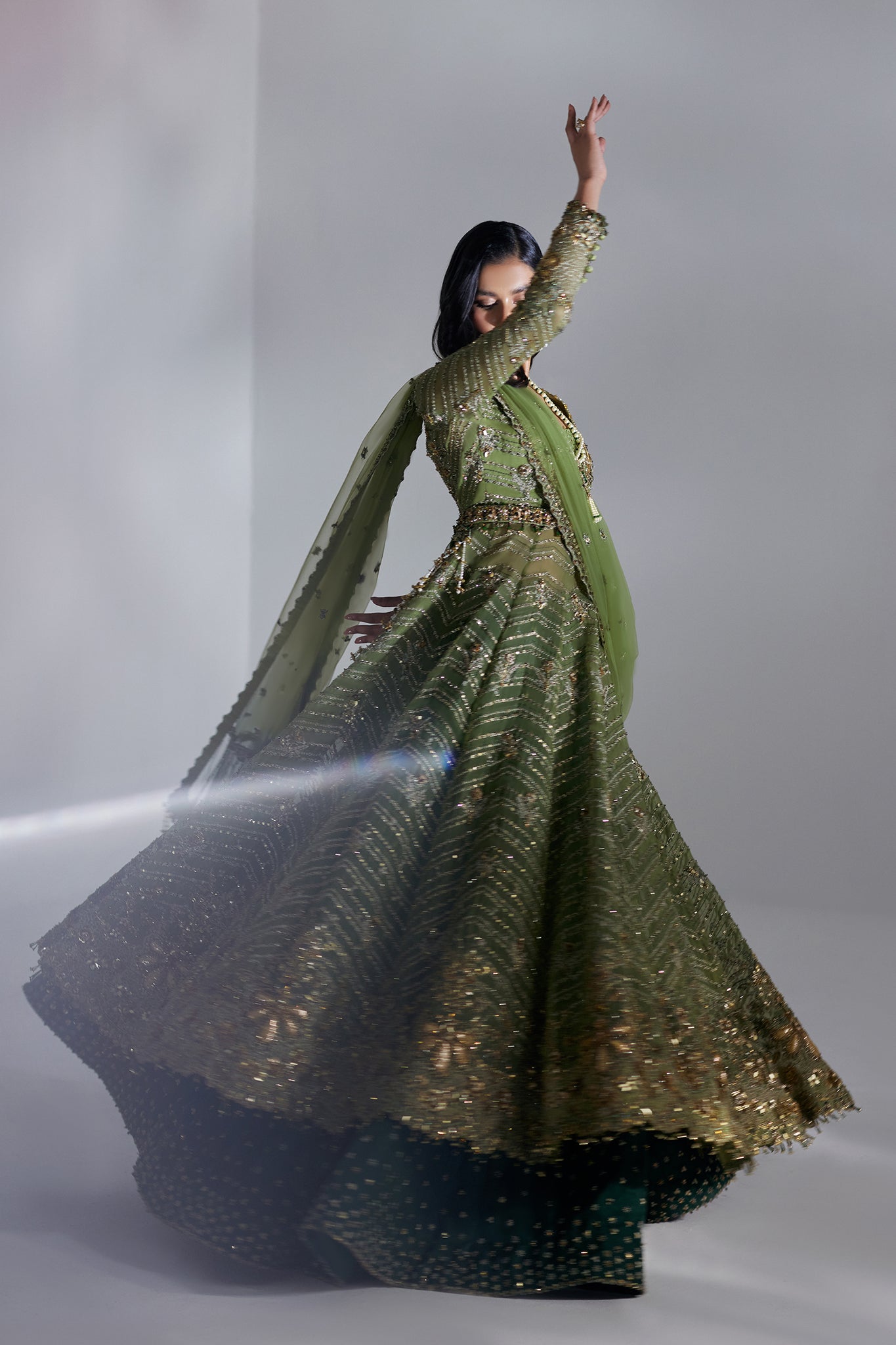 Pakistani Olive Green Zardozi Zari Net Pishwas (3-Piece) - Image 6