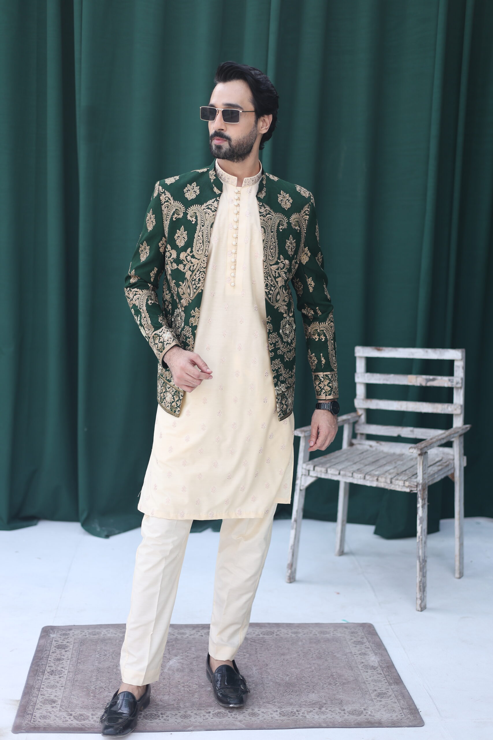 Deep Green Embroidered Jamawar Prince Coat (2-Piece) - Image 1
