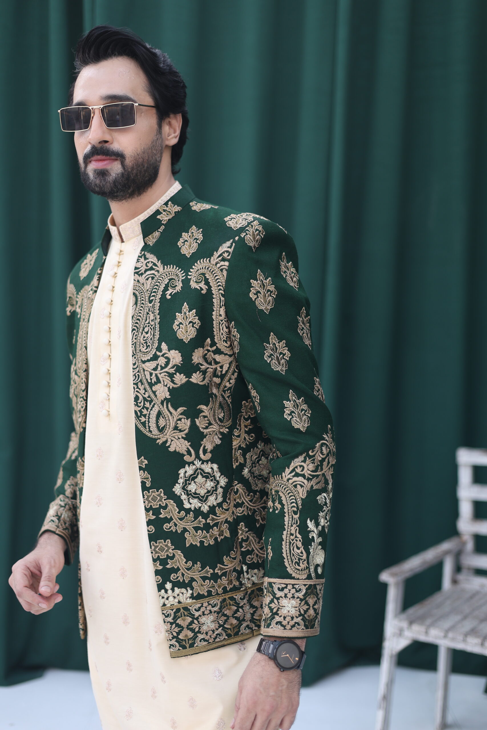 Deep Green Embroidered Jamawar Prince Coat (2-Piece) - Image 4