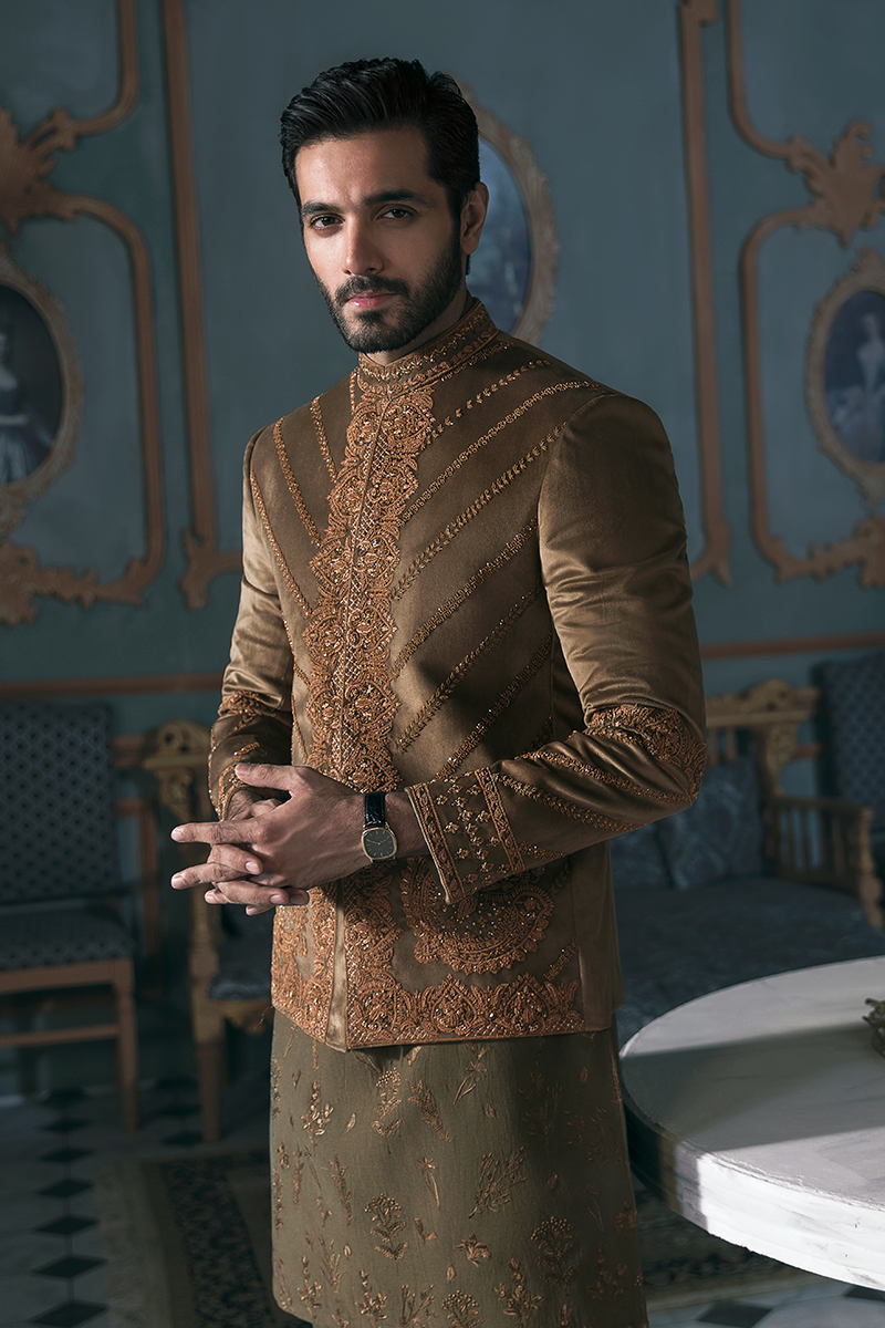 Tawny Green Embroidered Velour Damask Prince Coat (3-Piece) - Image 2