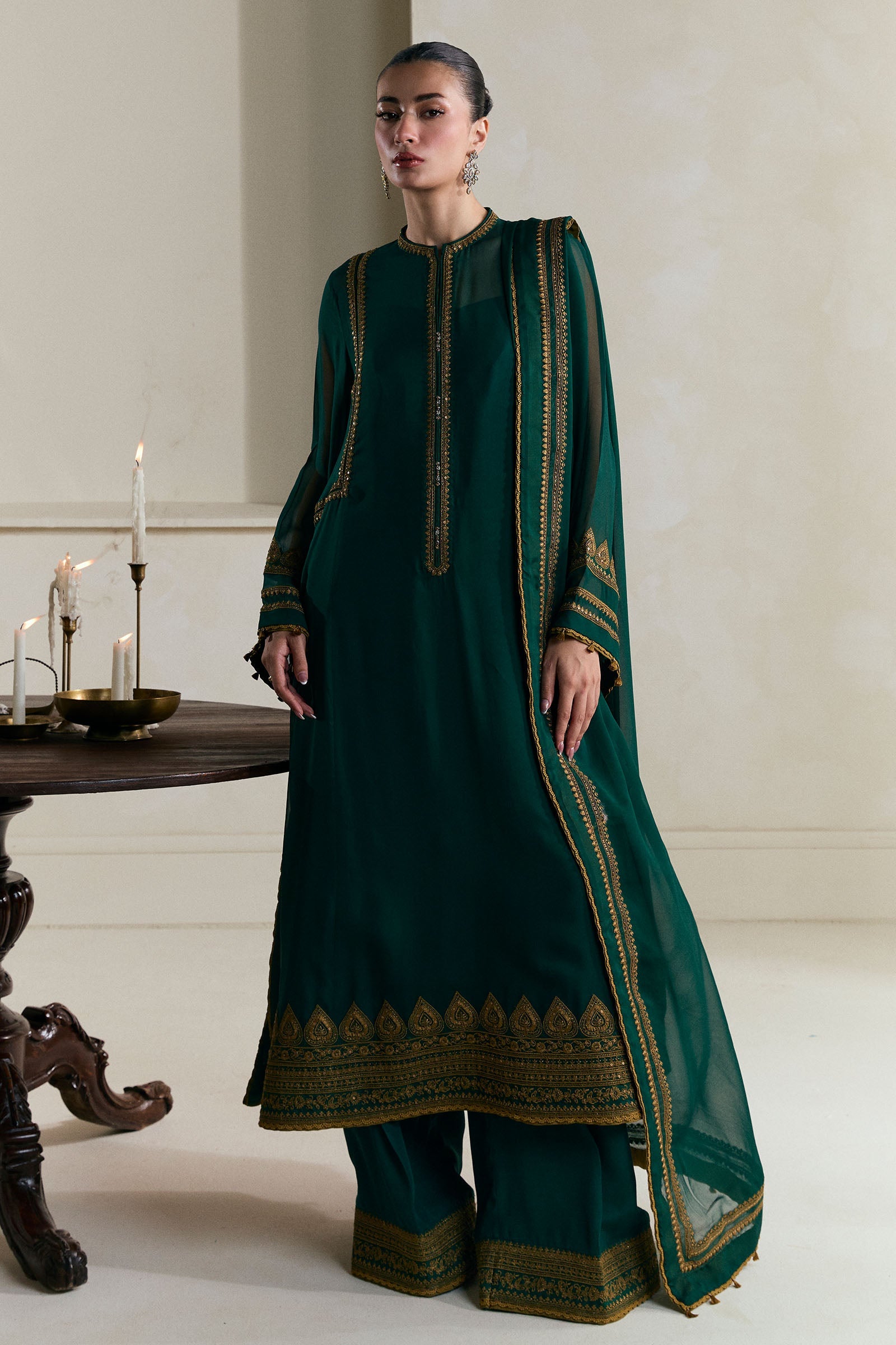 Deep Emerald Embroidered Chiffon Georgette Salwar Kameez (3-Piece) - Image 1