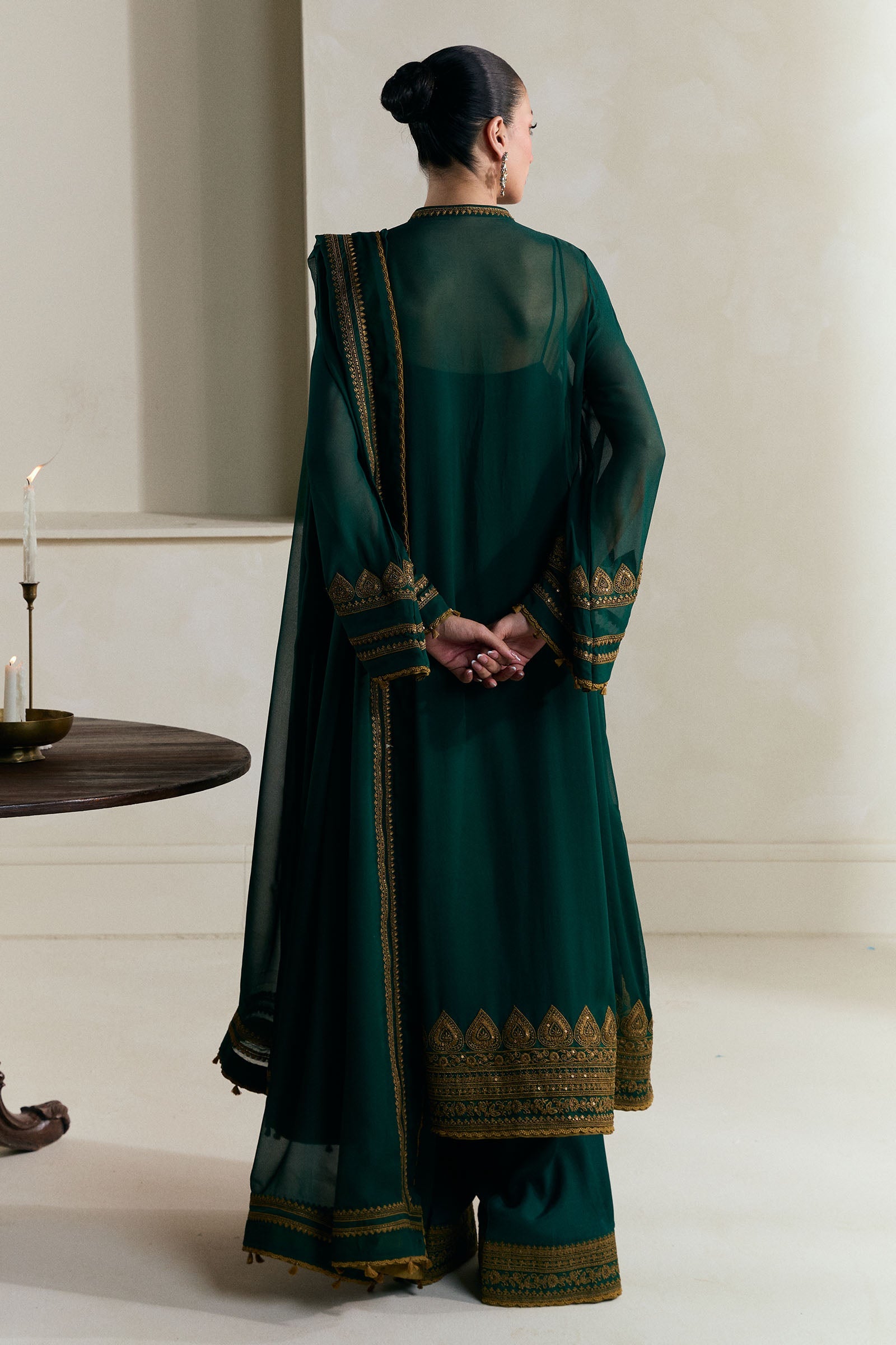 Deep Emerald Embroidered Chiffon Georgette Salwar Kameez (3-Piece) - Image 2