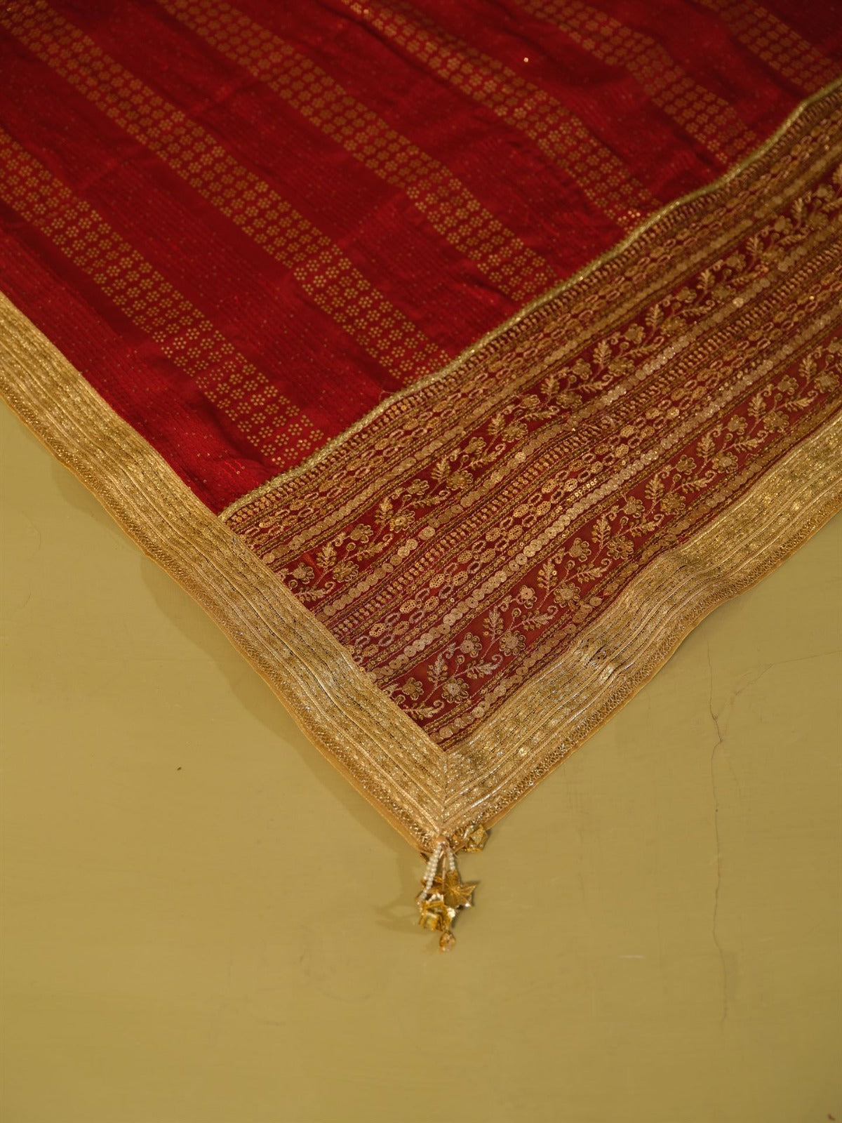 Emerald Green Embroidered Chiffon Salwar Kameez (3-Piece) - Image 5