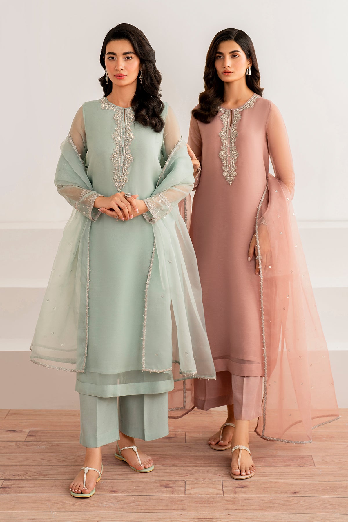 Mint Green Embroidered Chiffon & Organza Suit (3-Piece) - Image 6