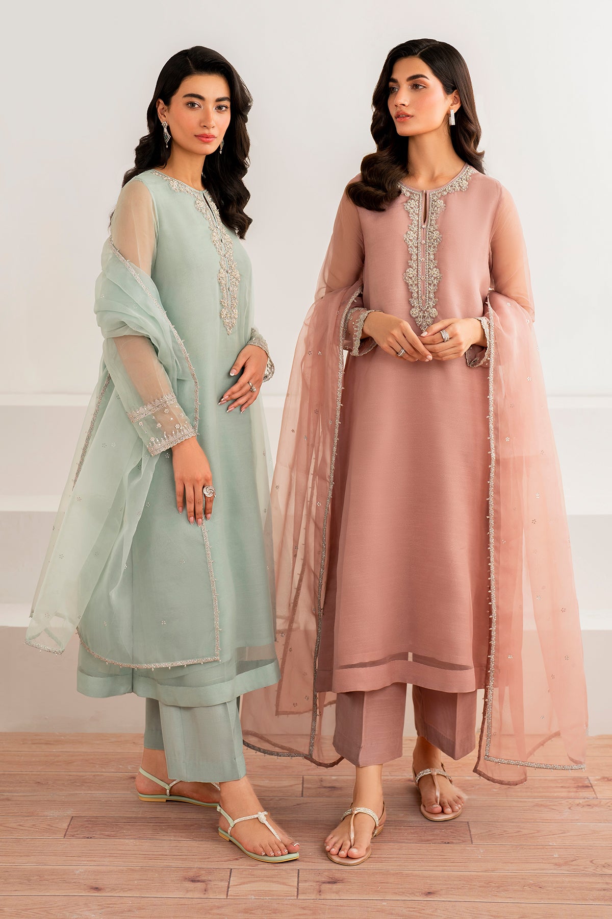 Mint Green Embroidered Chiffon & Organza Suit (3-Piece) - Image 7