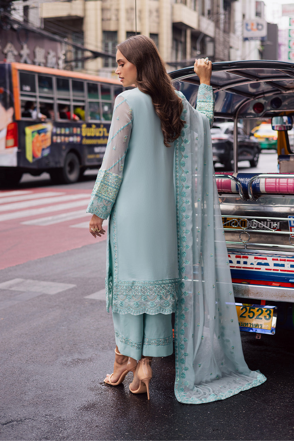Pakistani Ferozi Embroidered Chiffon & Organza 3-Piece Suit - Image 3