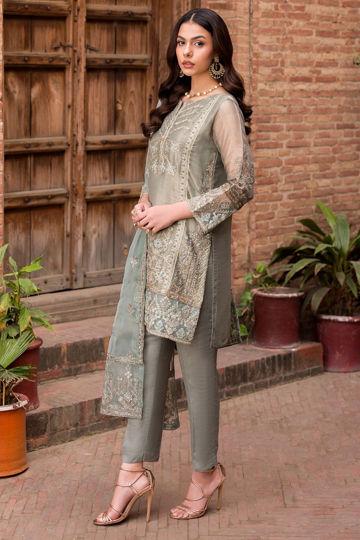Pakistani Sage Green Embroidered Messori Salwar Kameez (3-Piece) - Image 2
