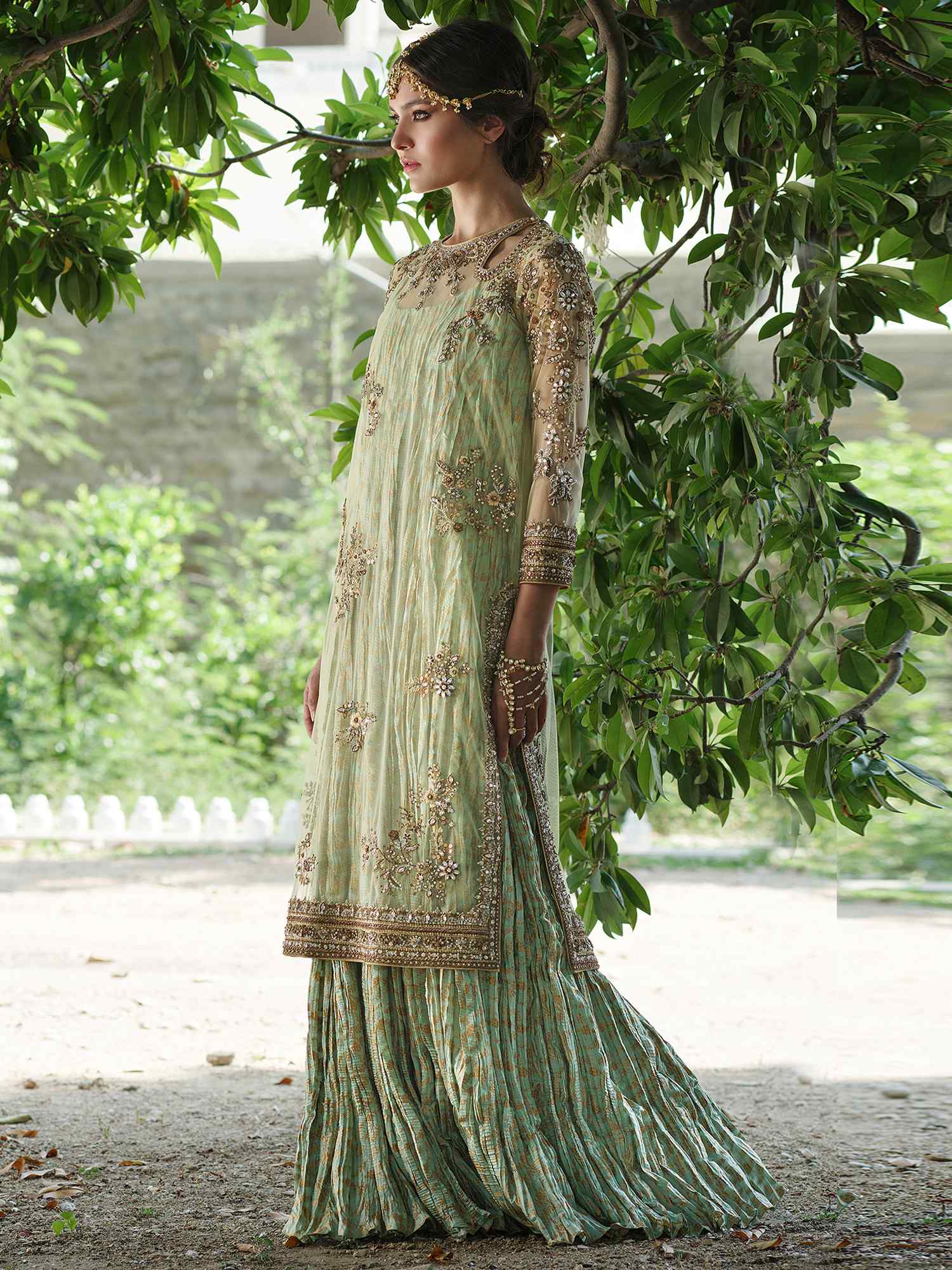 Apple Green Zari Zardozi Net & Brocade Kameez (2-Piece) - Image 2