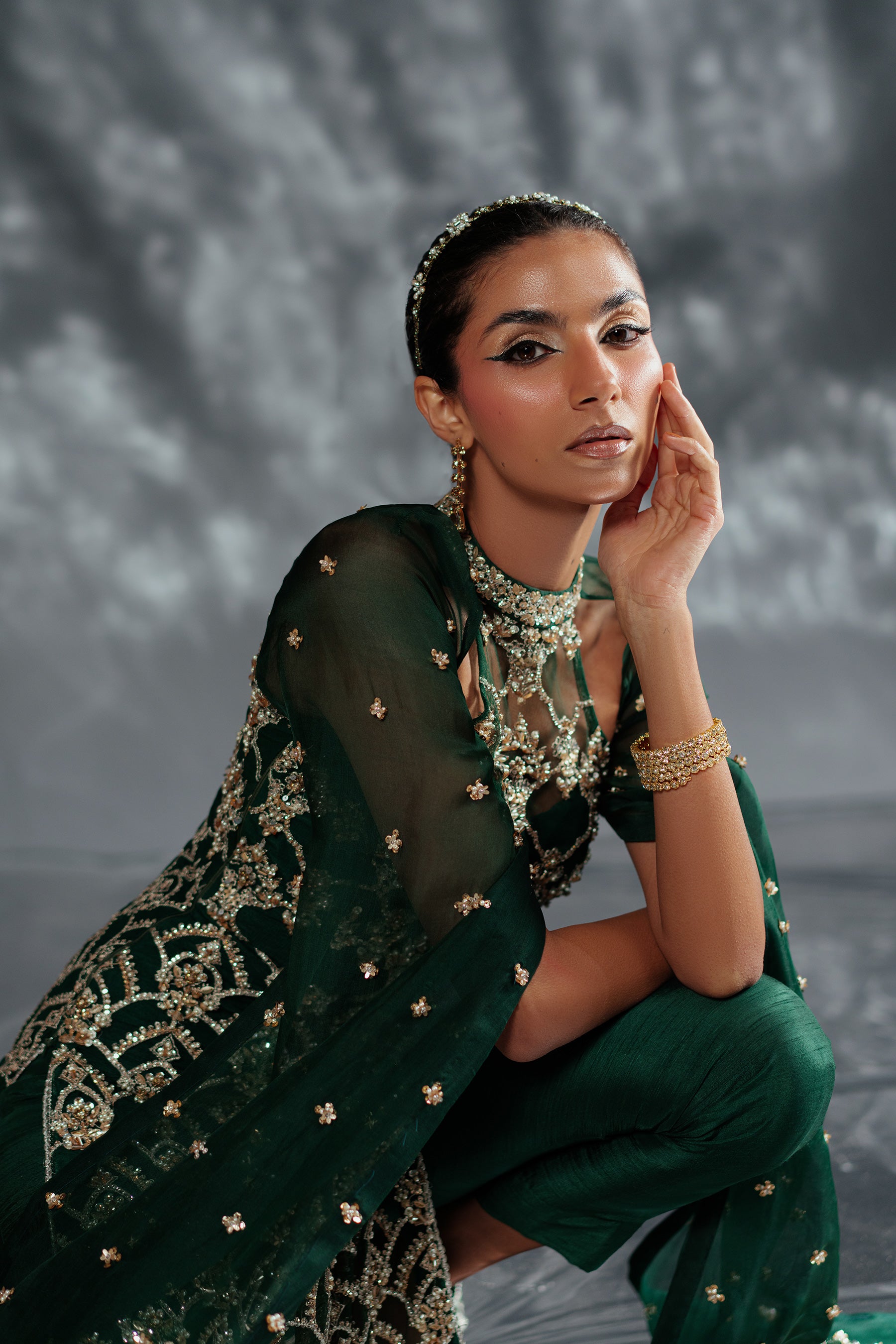 Deep Emerald Embellished Net Salwar Kameez (2-Piece) - Image 2