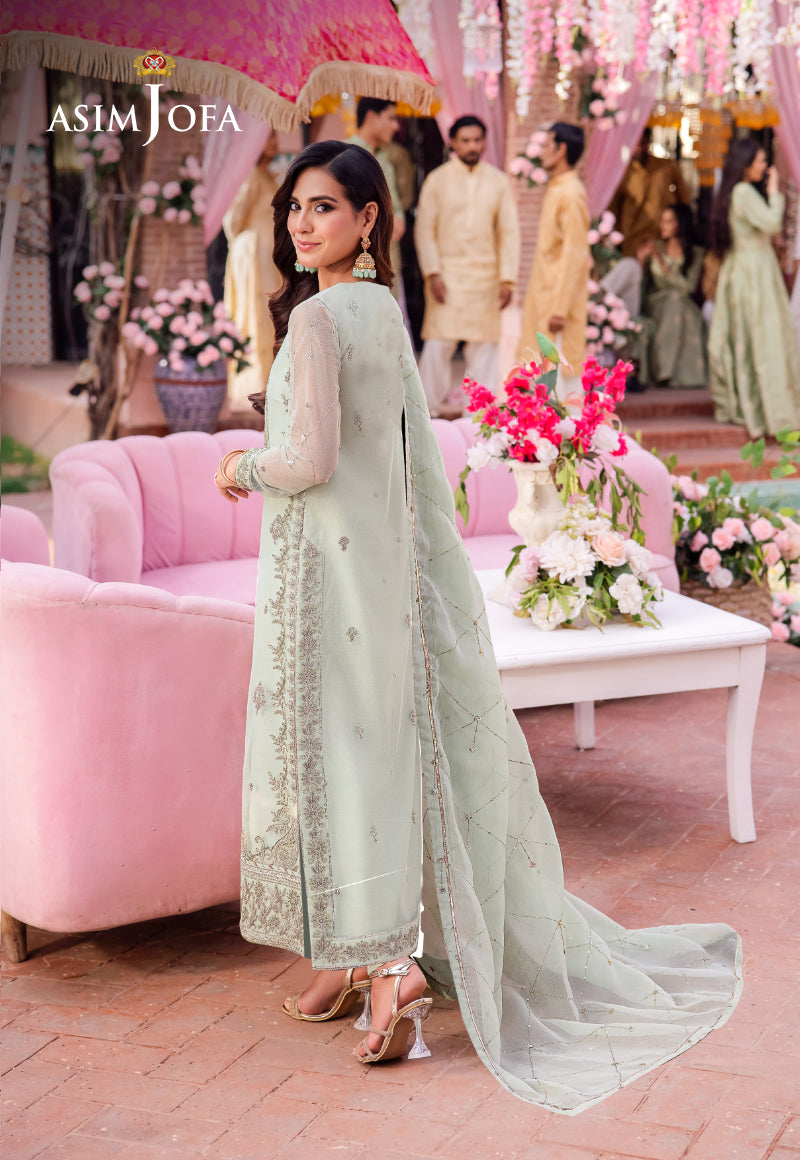Pakistani Mint Green Embroidered Net 3-Piece Suit - Image 2
